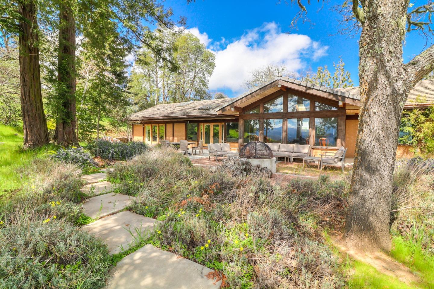 Detail Gallery Image 3 of 105 For 500 El Caminito Rd, Carmel Valley,  CA 93924 - 7 Beds | 7/1 Baths