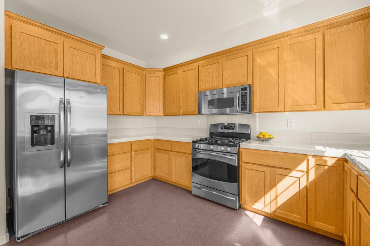 Detail Gallery Image 10 of 30 For 18409 Ruby Ln, Morgan Hill,  CA 95037 - 2 Beds | 2/1 Baths
