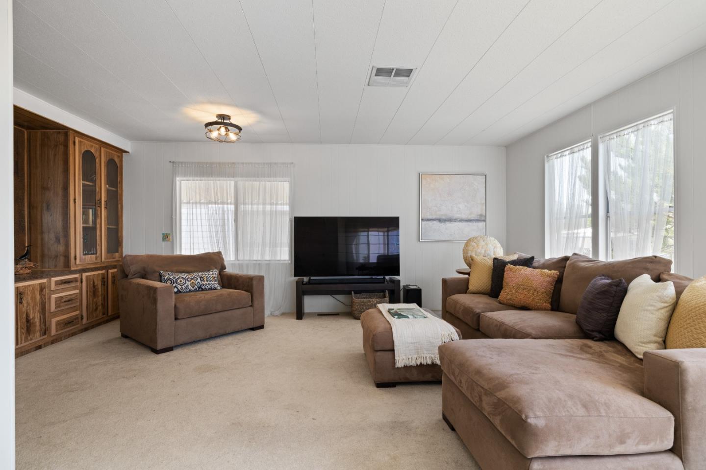 Detail Gallery Image 8 of 15 For 120 Oceanview Ave #120,  Half Moon Bay,  CA 94019 - 2 Beds | 2 Baths