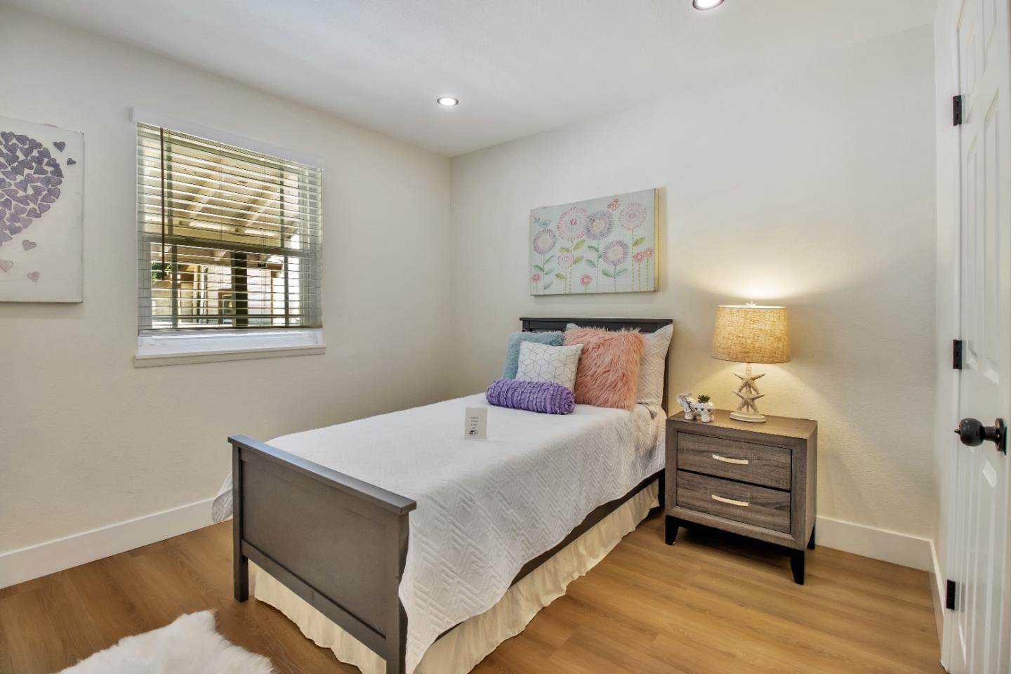 Detail Gallery Image 13 of 35 For 176 N 24th St, San Jose,  CA 95116 - 5 Beds | 3 Baths