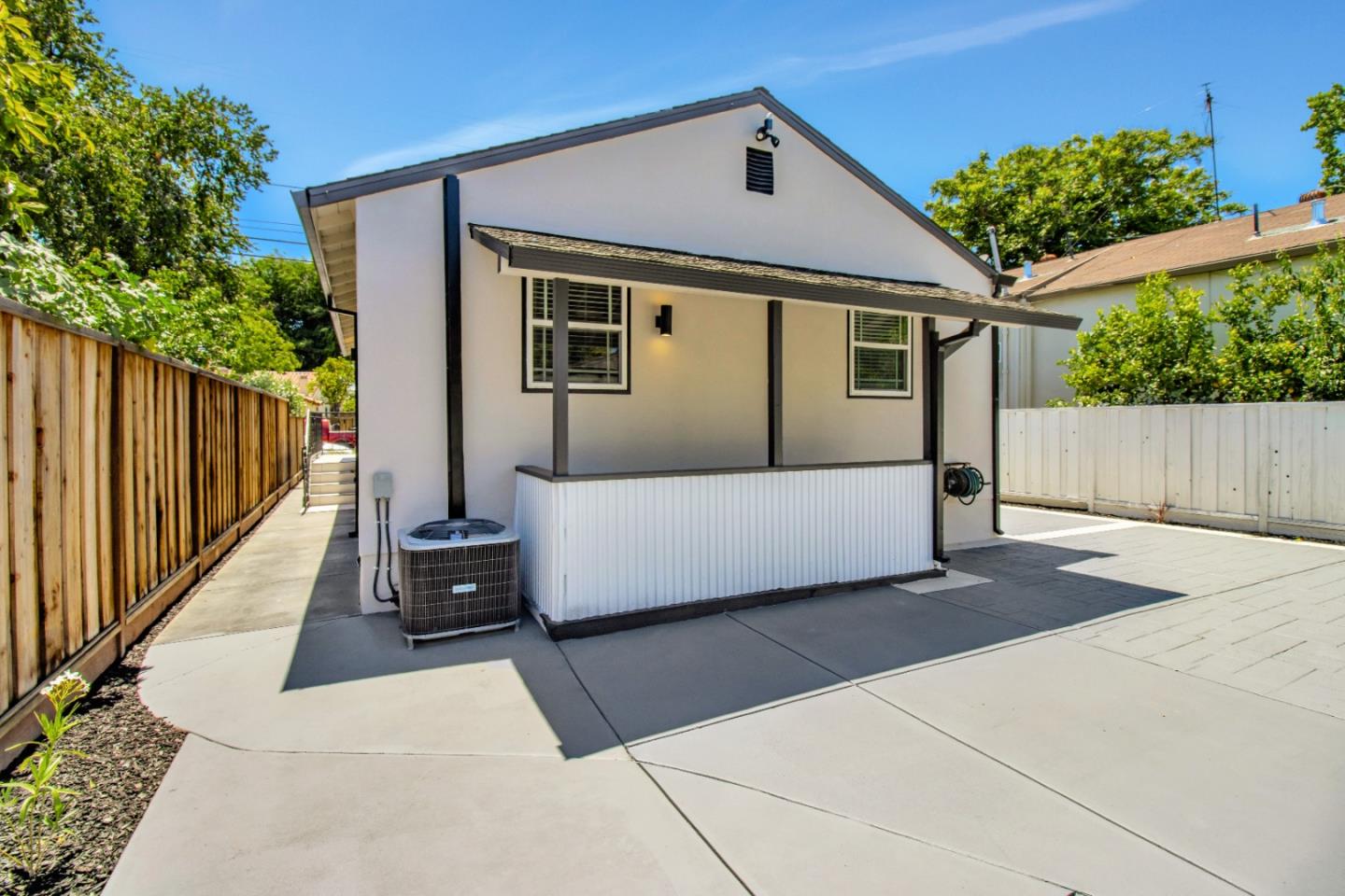 Detail Gallery Image 19 of 35 For 176 N 24th St, San Jose,  CA 95116 - 5 Beds | 3 Baths