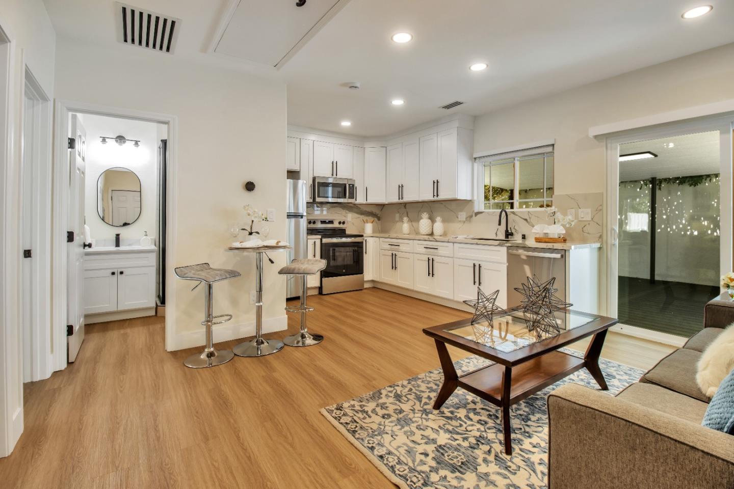 Detail Gallery Image 26 of 35 For 176 N 24th St, San Jose,  CA 95116 - 5 Beds | 3 Baths