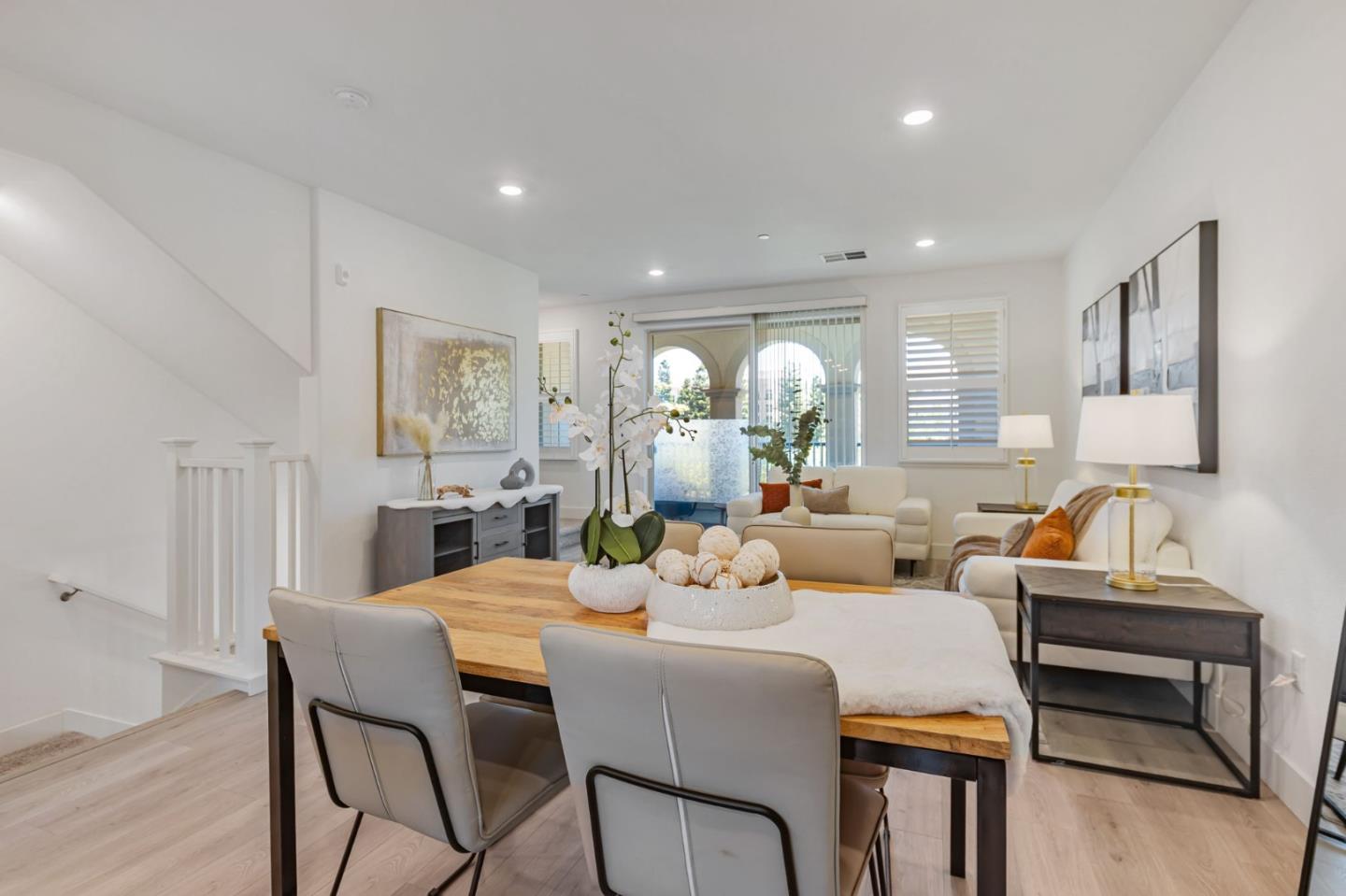 Detail Gallery Image 21 of 57 For 1040 Darwin Ter #4,  Sunnyvale,  CA 94085 - 3 Beds | 3/1 Baths
