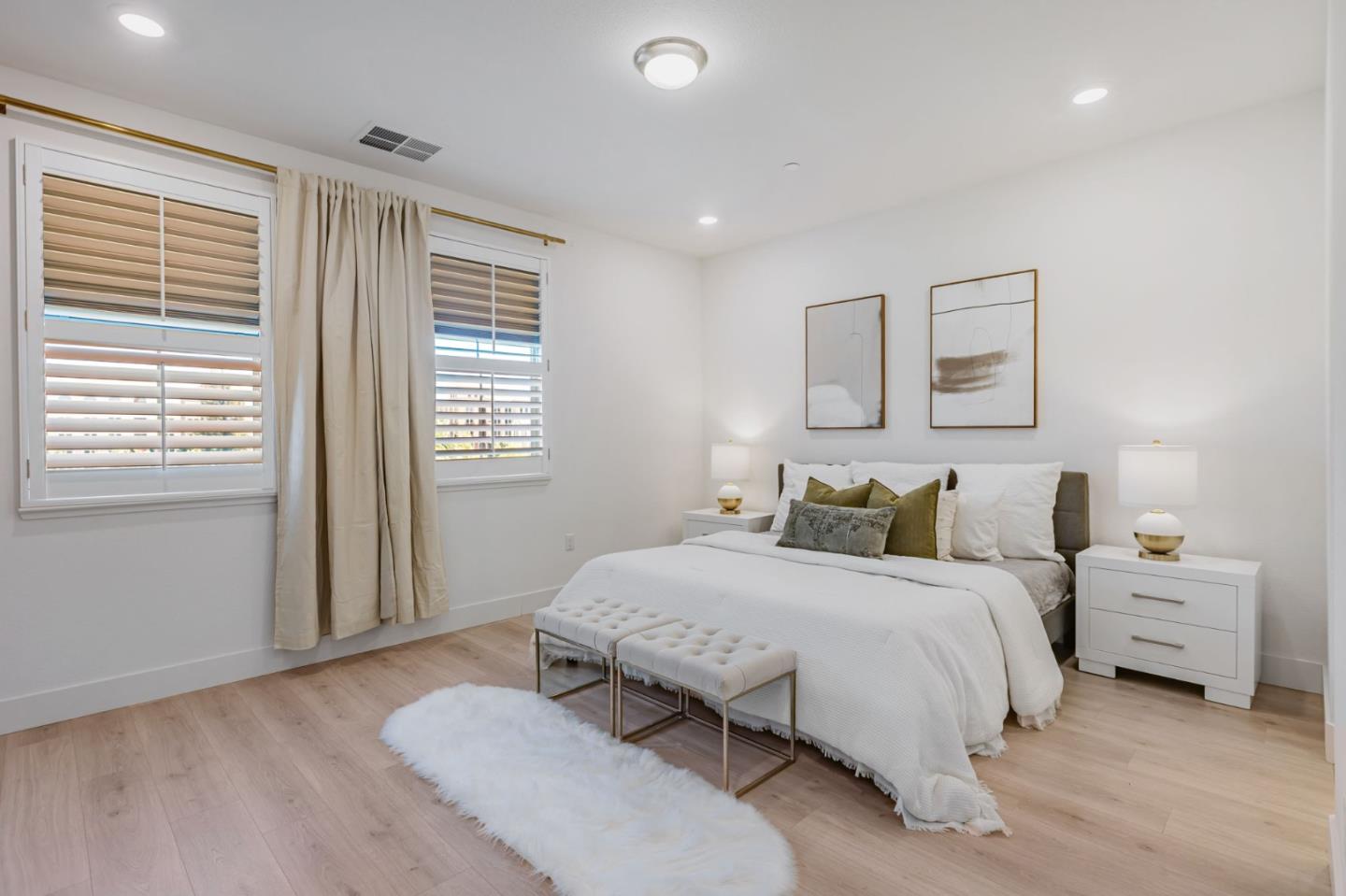 Detail Gallery Image 27 of 57 For 1040 Darwin Ter #4,  Sunnyvale,  CA 94085 - 3 Beds | 3/1 Baths