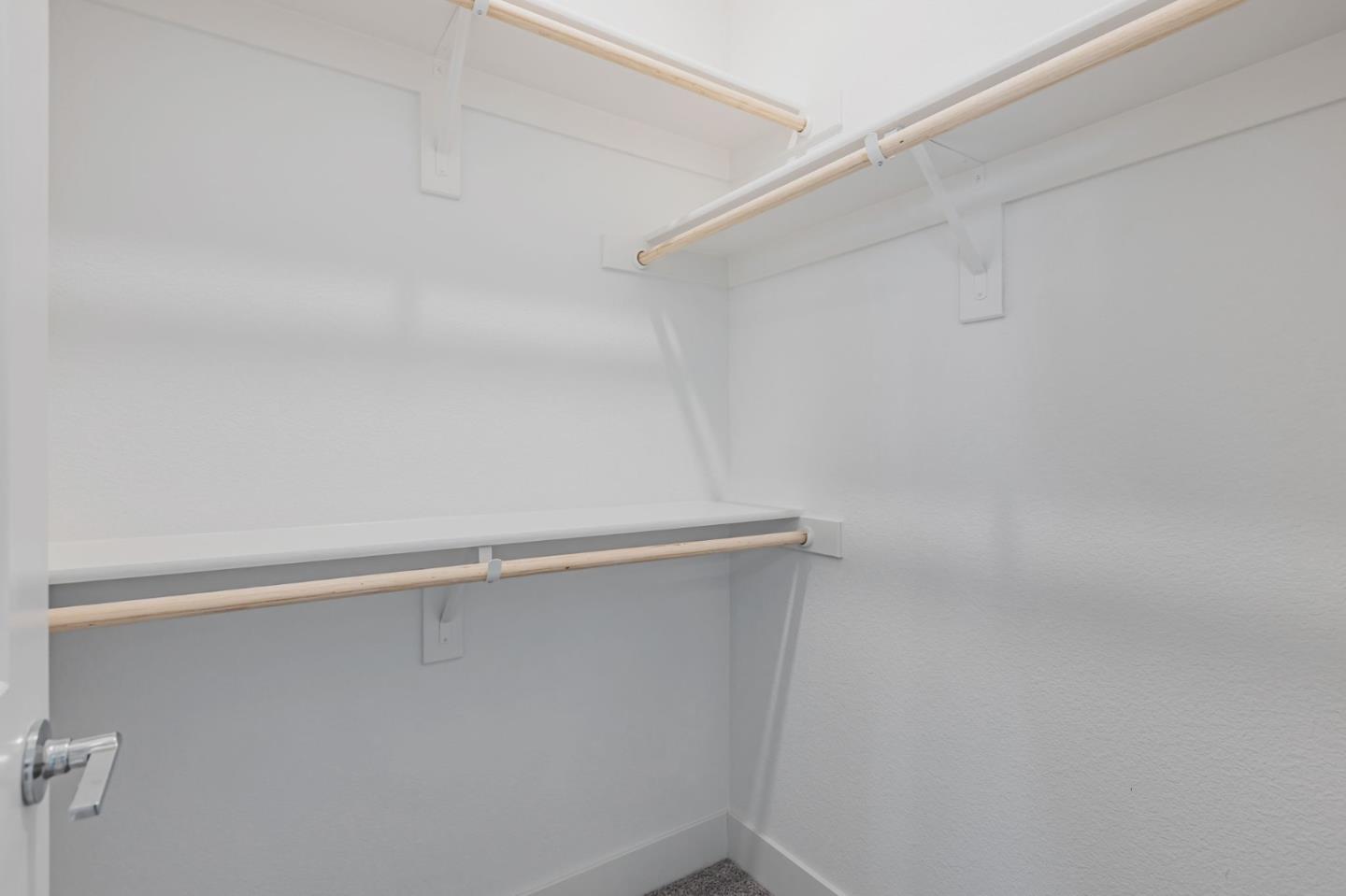 Detail Gallery Image 32 of 57 For 1040 Darwin Ter #4,  Sunnyvale,  CA 94085 - 3 Beds | 3/1 Baths