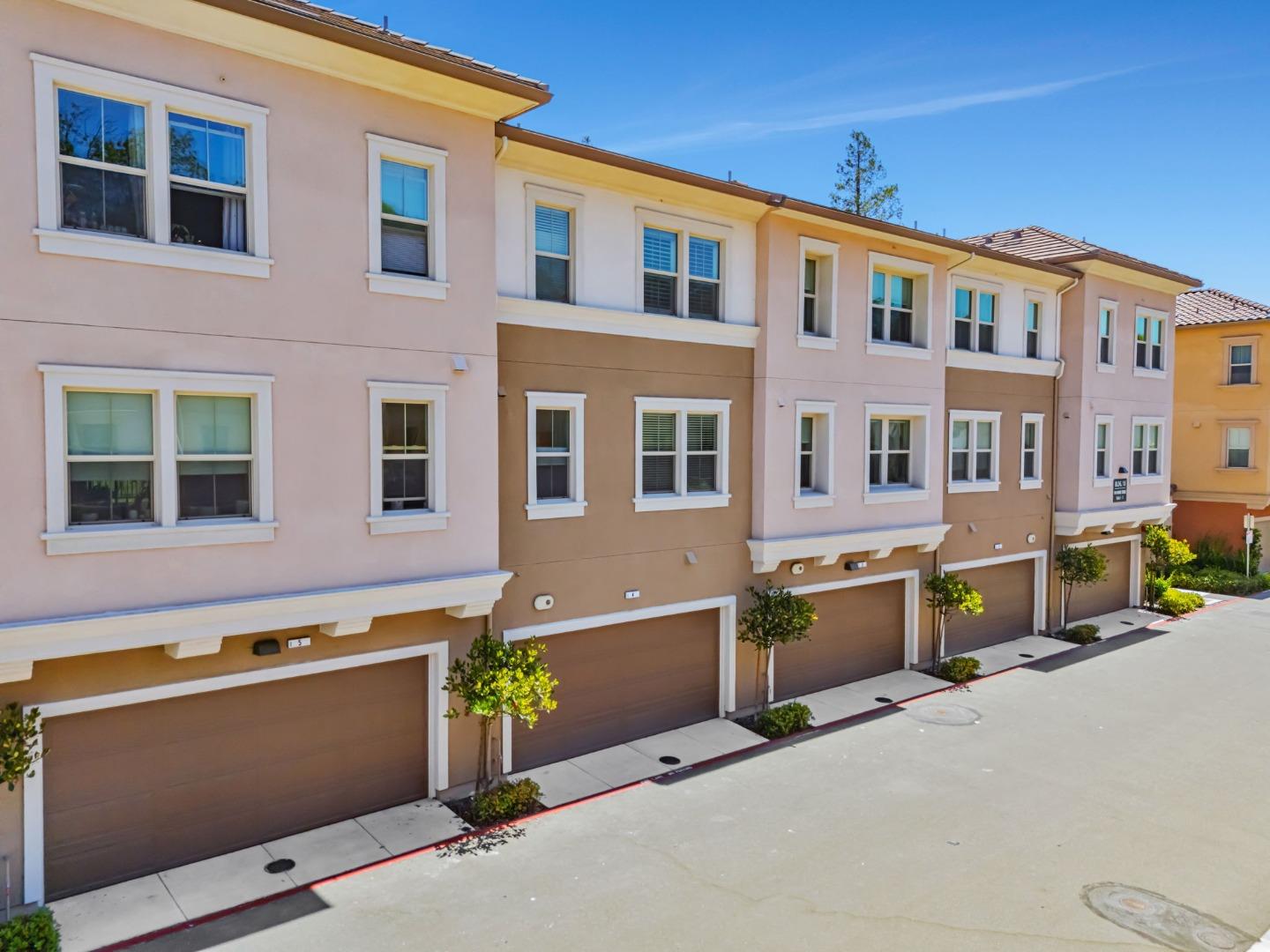 Detail Gallery Image 45 of 57 For 1040 Darwin Ter #4,  Sunnyvale,  CA 94085 - 3 Beds | 3/1 Baths