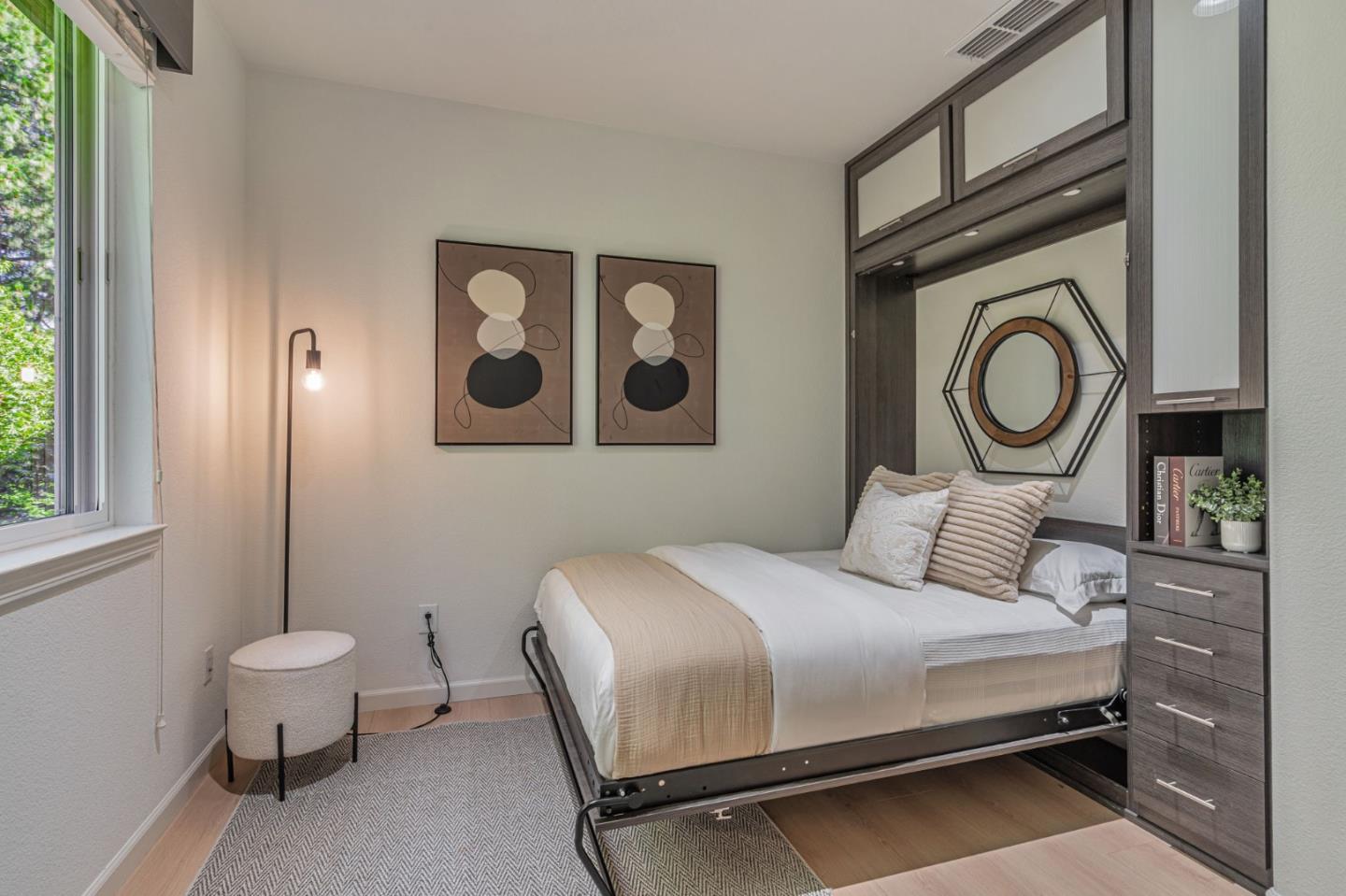 Detail Gallery Image 18 of 36 For 207 Peppermint Tree Ter #4,  Sunnyvale,  CA 94086 - 3 Beds | 3 Baths
