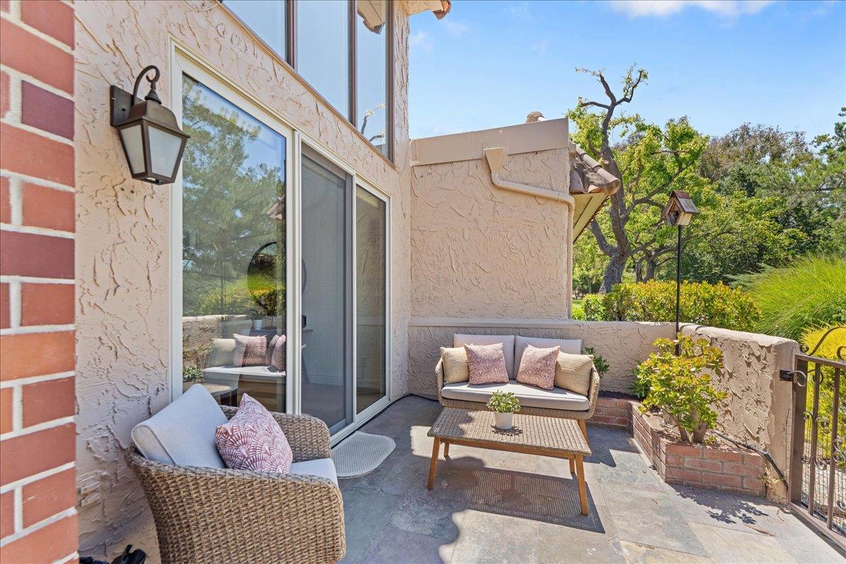 Detail Gallery Image 15 of 40 For 115 El Pinar, Los Gatos,  CA 95032 - 2 Beds | 2 Baths