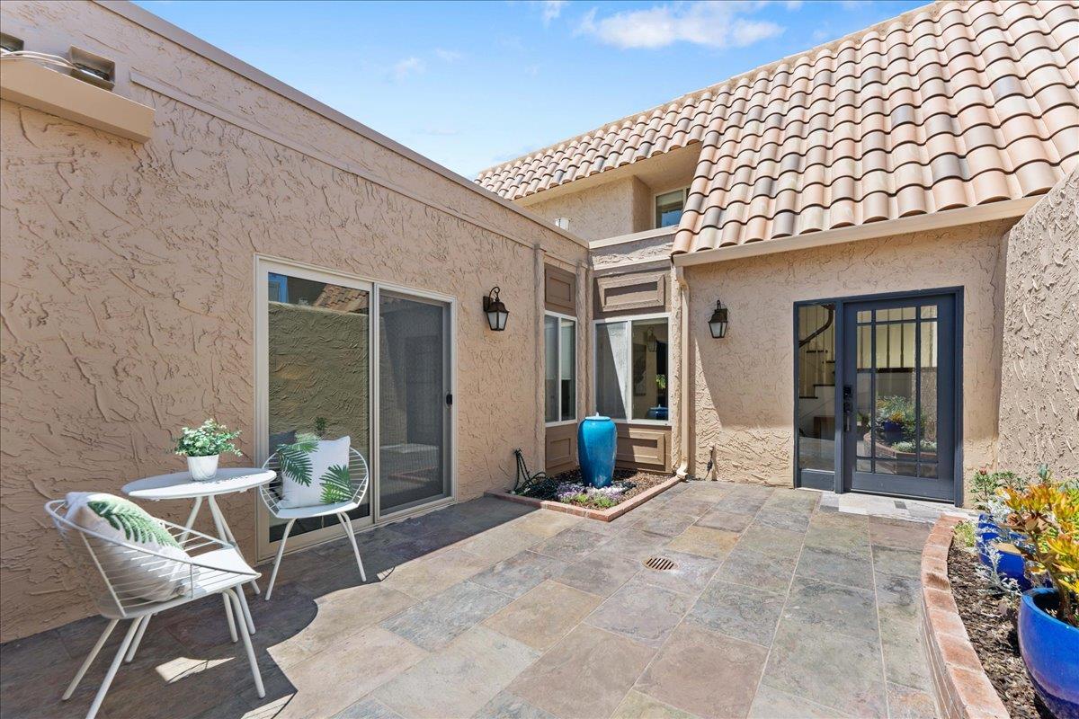 Detail Gallery Image 3 of 40 For 115 El Pinar, Los Gatos,  CA 95032 - 2 Beds | 2 Baths