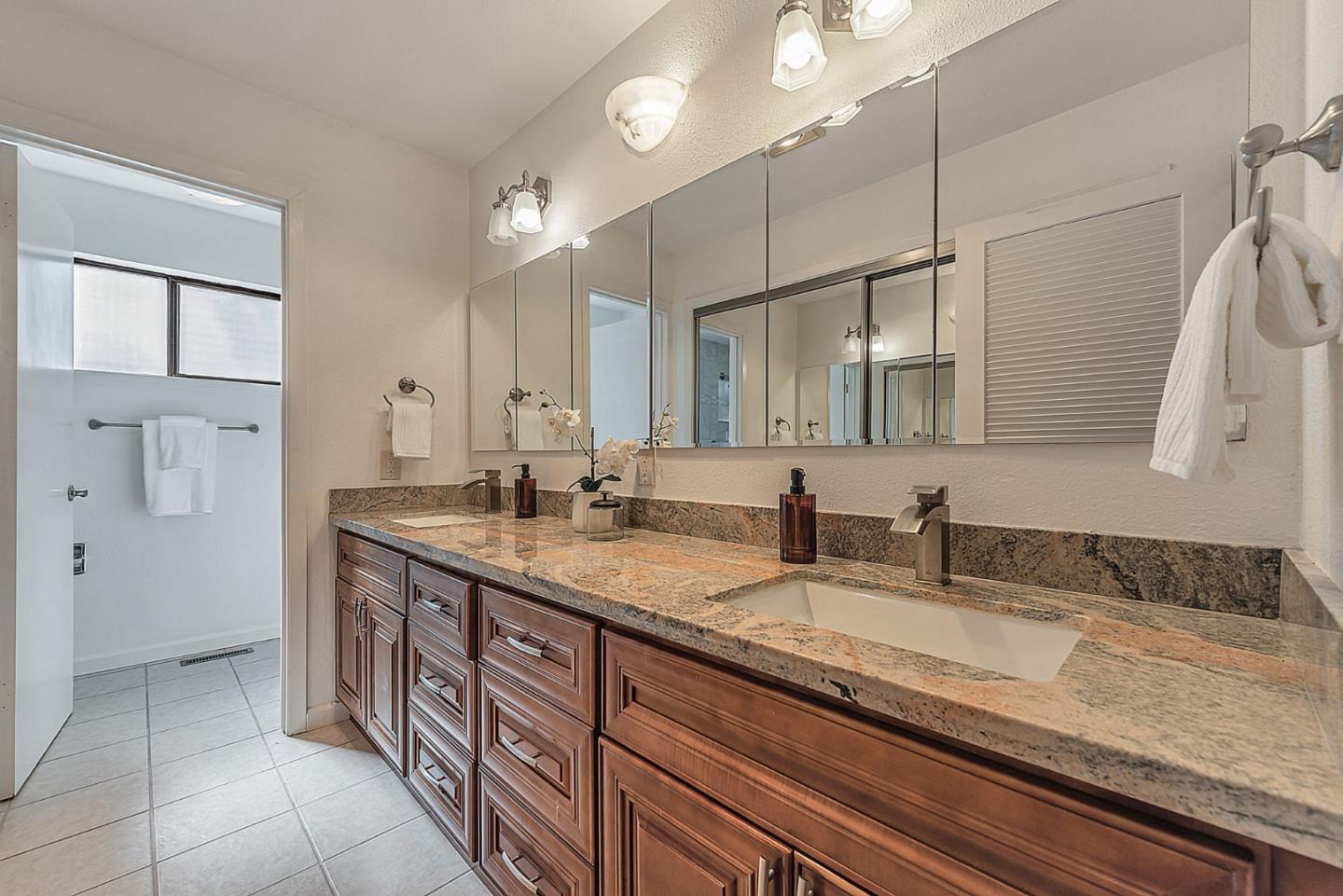 Detail Gallery Image 19 of 26 For 16904 Spencer Ave, Los Gatos,  CA 95032 - 4 Beds | 2/1 Baths