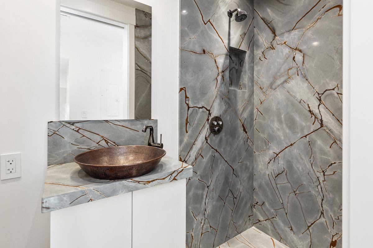 Detail Gallery Image 15 of 28 For 95 Nordhoff St, San Francisco,  CA 94131 - 4 Beds | 5 Baths
