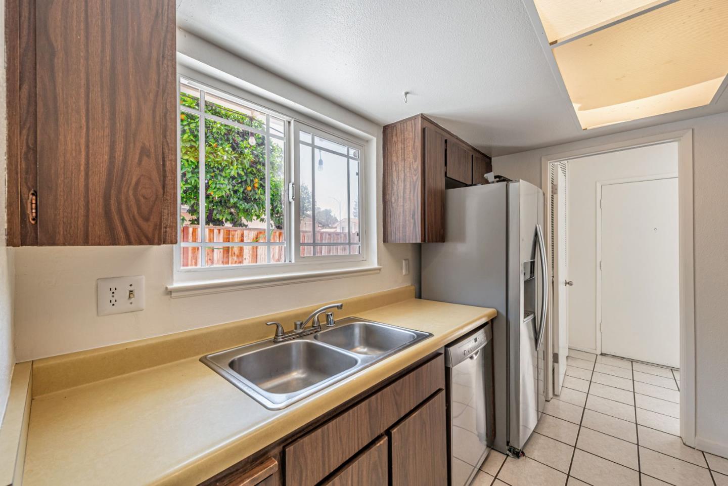 Detail Gallery Image 11 of 37 For 6422 Trinidad Dr, San Jose,  CA 95120 - 2 Beds | 2 Baths