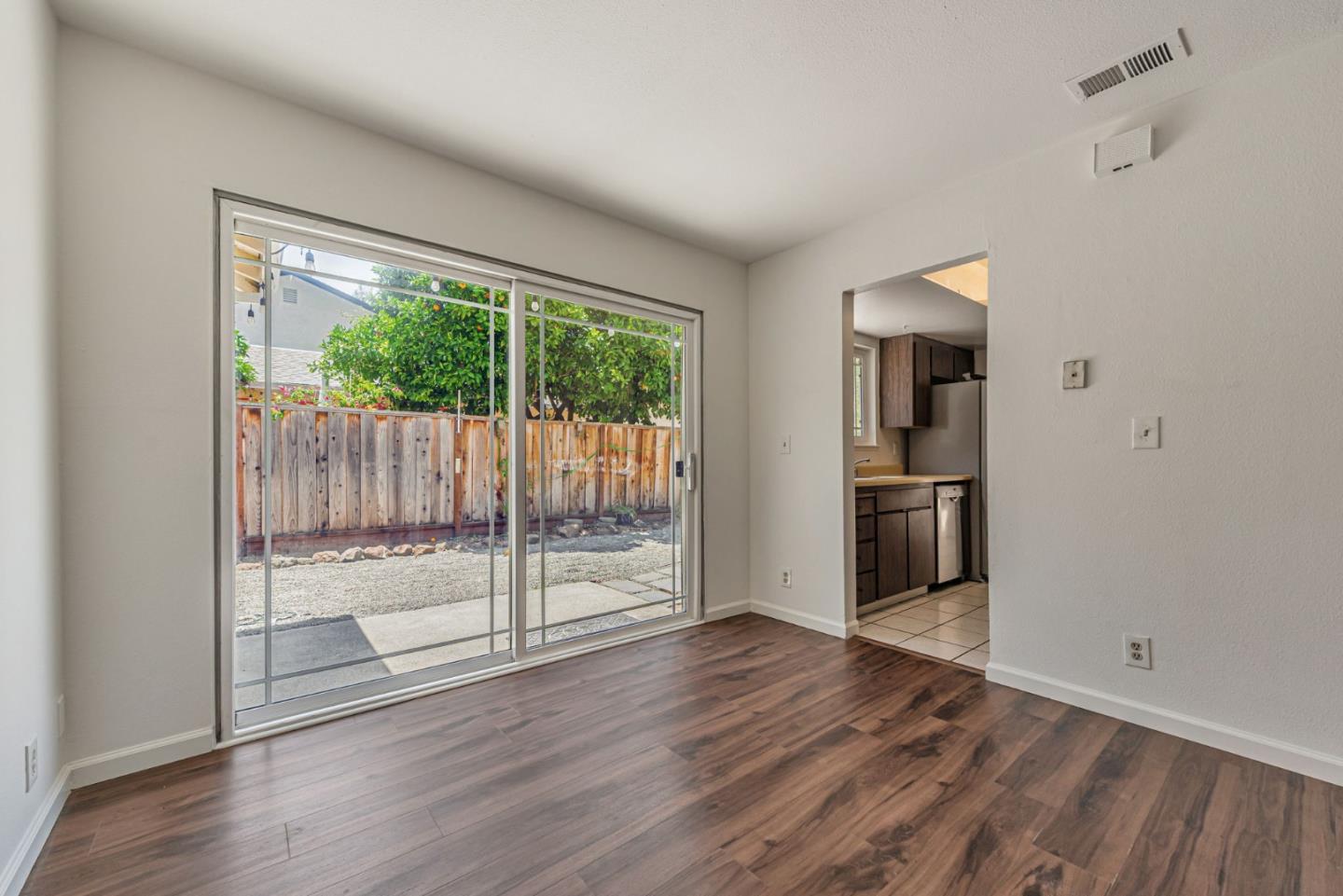 Detail Gallery Image 14 of 37 For 6422 Trinidad Dr, San Jose,  CA 95120 - 2 Beds | 2 Baths