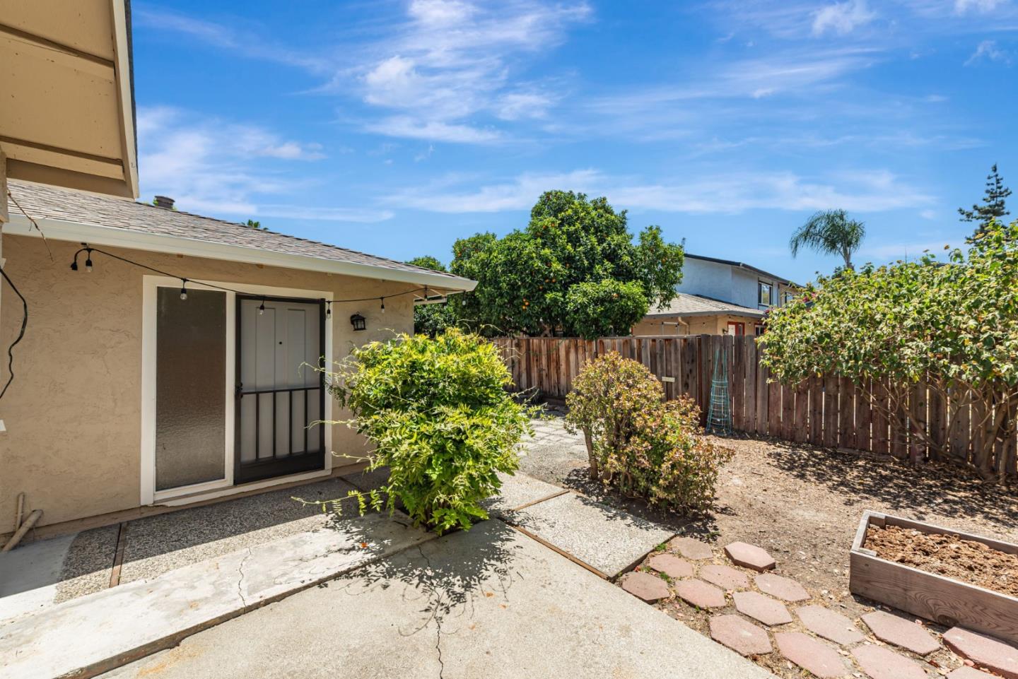 Detail Gallery Image 5 of 37 For 6422 Trinidad Dr, San Jose,  CA 95120 - 2 Beds | 2 Baths
