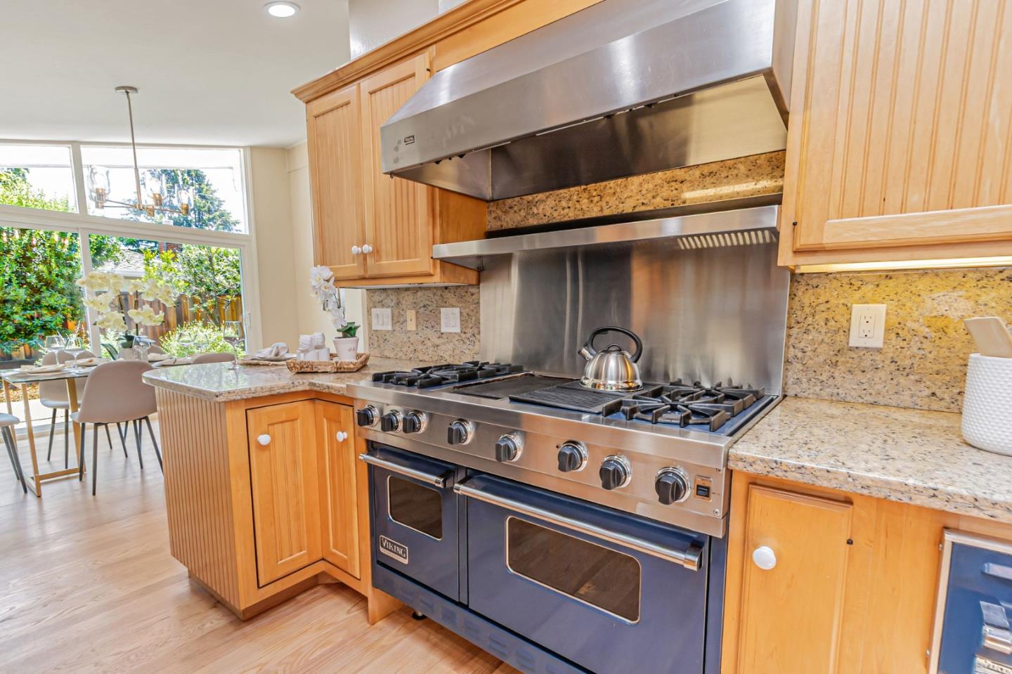 Detail Gallery Image 11 of 53 For 3846 Shasta Dr, Santa Clara,  CA 95051 - 4 Beds | 3 Baths