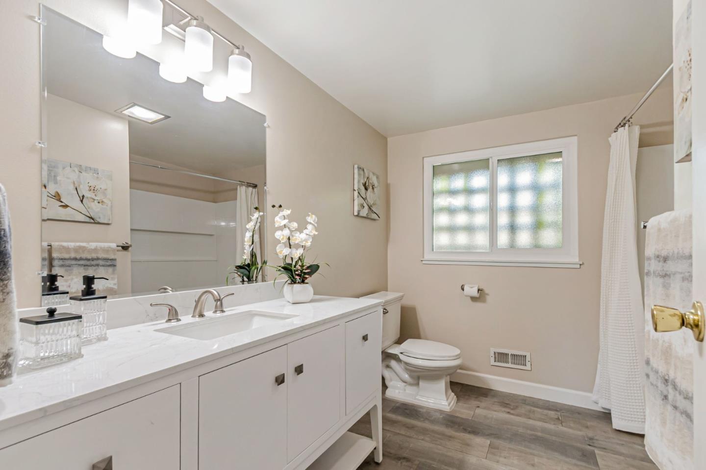 Detail Gallery Image 34 of 53 For 3846 Shasta Dr, Santa Clara,  CA 95051 - 4 Beds | 3 Baths