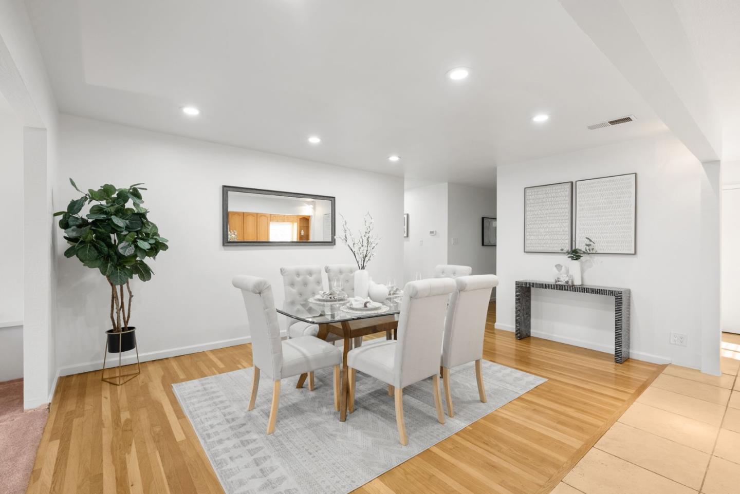 Detail Gallery Image 11 of 46 For 4555 Mccoy Ave, San Jose,  CA 95130 - 4 Beds | 2 Baths