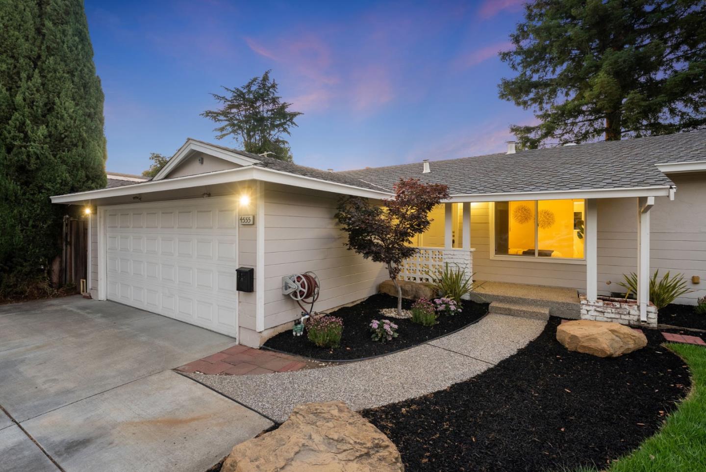 Detail Gallery Image 3 of 46 For 4555 Mccoy Ave, San Jose,  CA 95130 - 4 Beds | 2 Baths