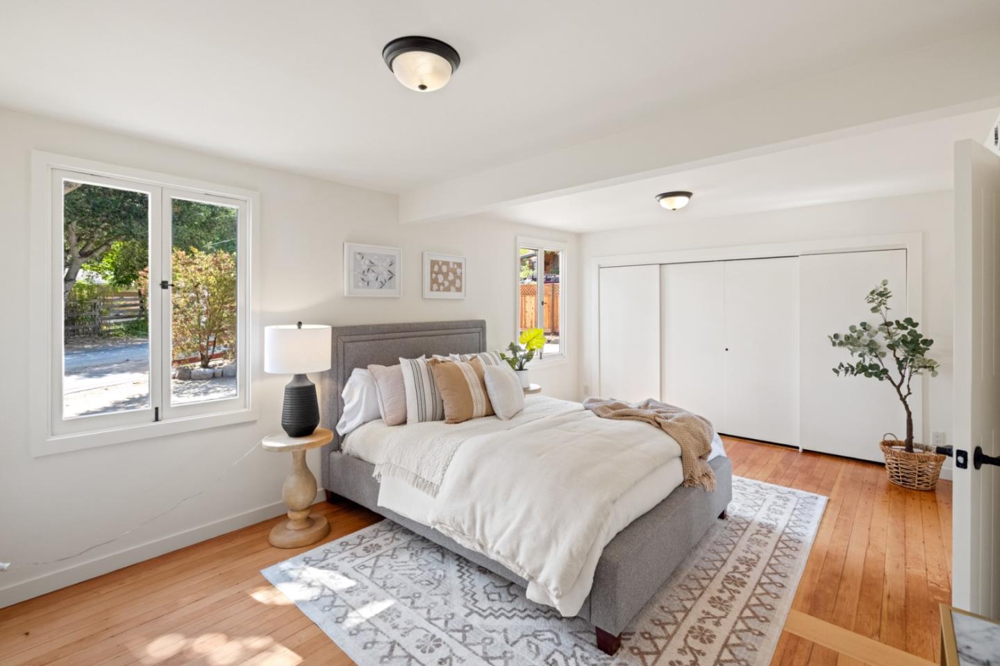 Detail Gallery Image 20 of 45 For 18 Upper Cir, Carmel Valley,  CA 93924 - 5 Beds | 2 Baths