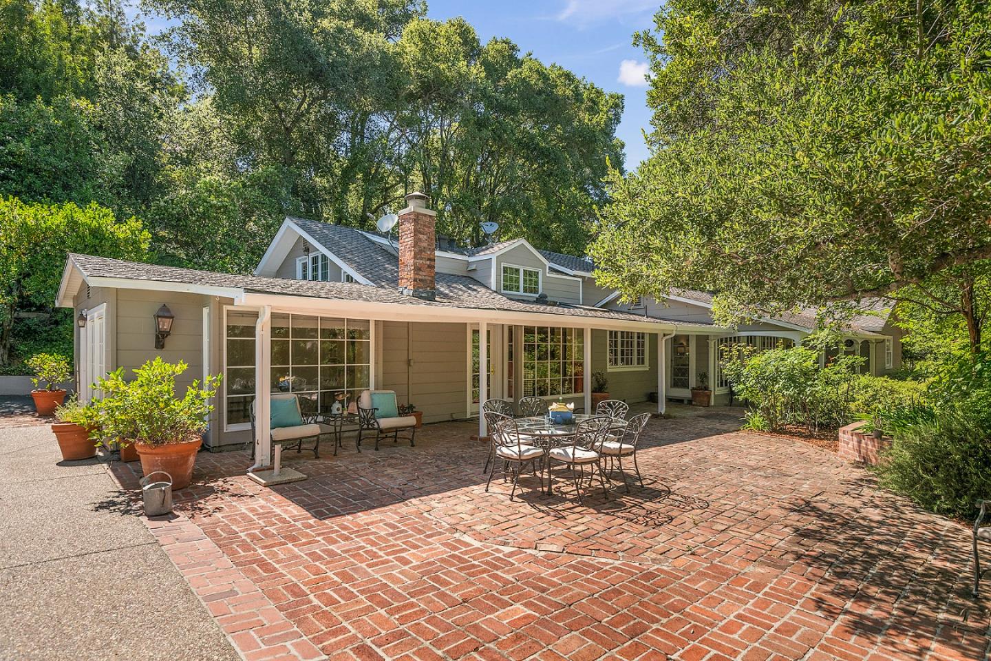 Detail Gallery Image 40 of 61 For 15745 Peach Hill Rd, Saratoga,  CA 95070 - 4 Beds | 3 Baths
