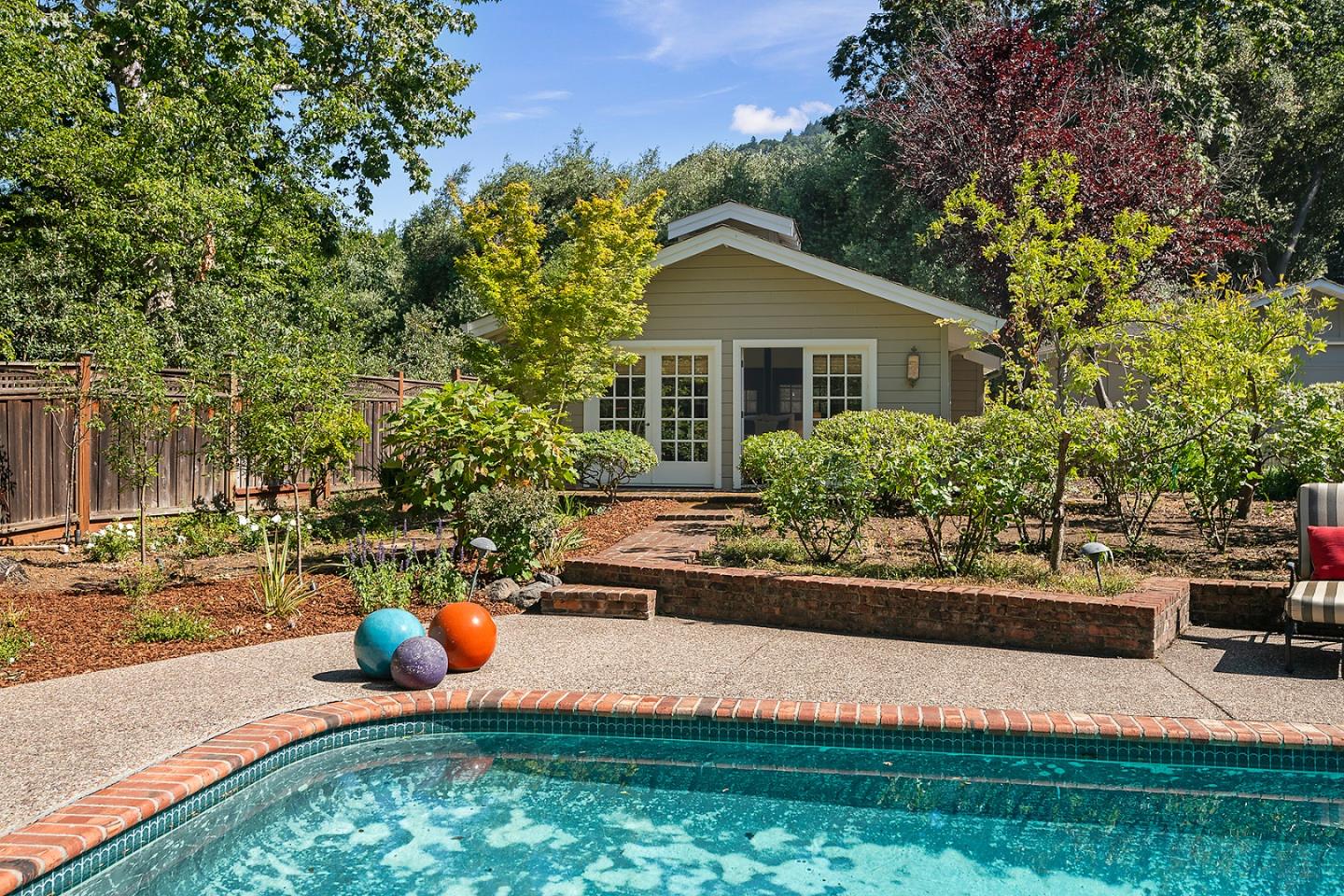 Detail Gallery Image 43 of 61 For 15745 Peach Hill Rd, Saratoga,  CA 95070 - 4 Beds | 3 Baths