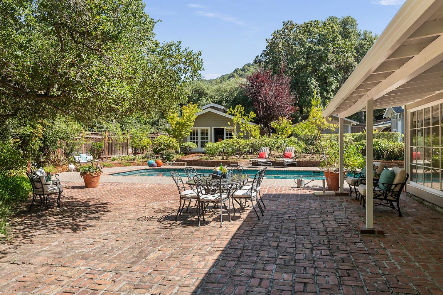 Detail Gallery Image 48 of 61 For 15745 Peach Hill Rd, Saratoga,  CA 95070 - 4 Beds | 3 Baths