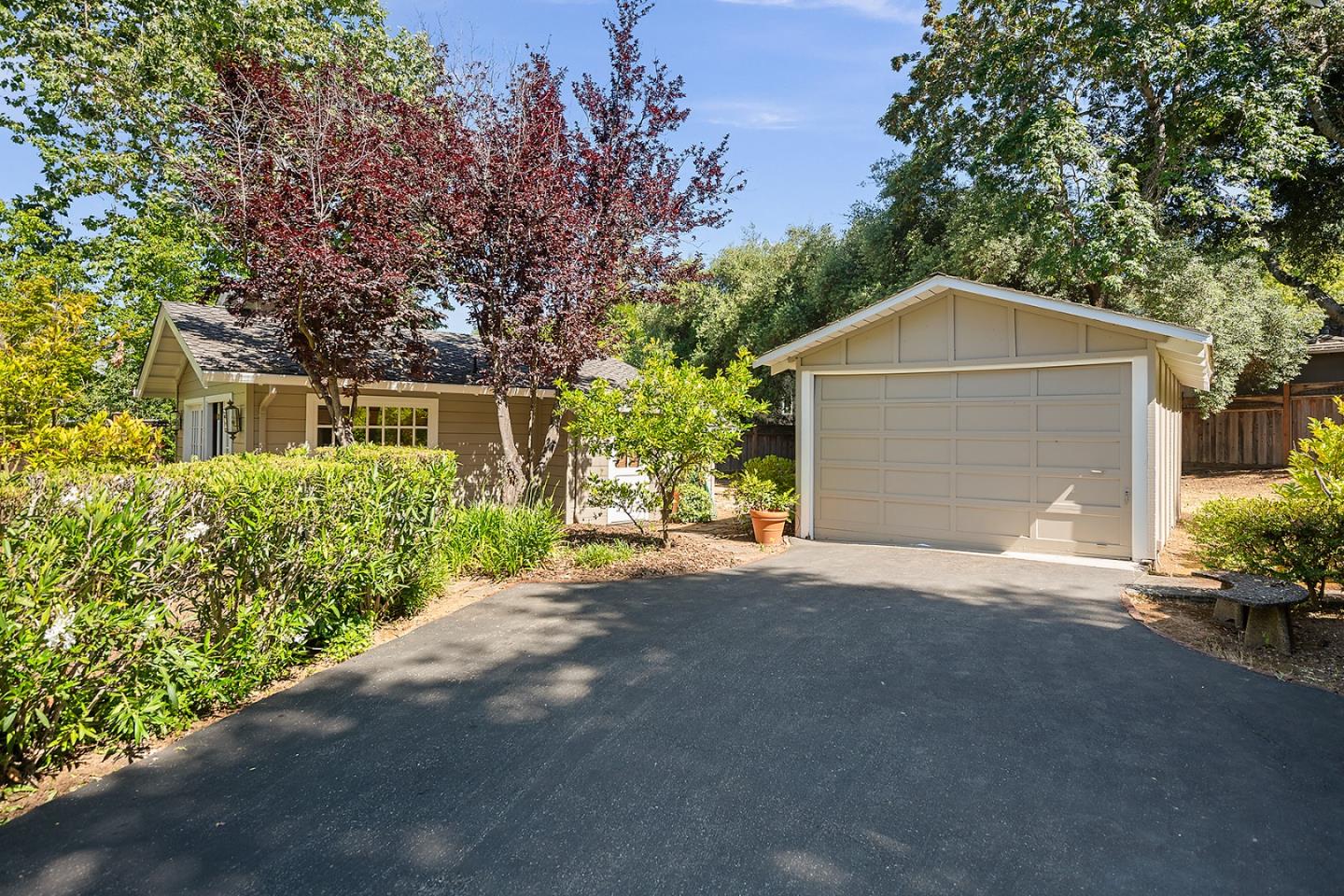 Detail Gallery Image 50 of 61 For 15745 Peach Hill Rd, Saratoga,  CA 95070 - 4 Beds | 3 Baths