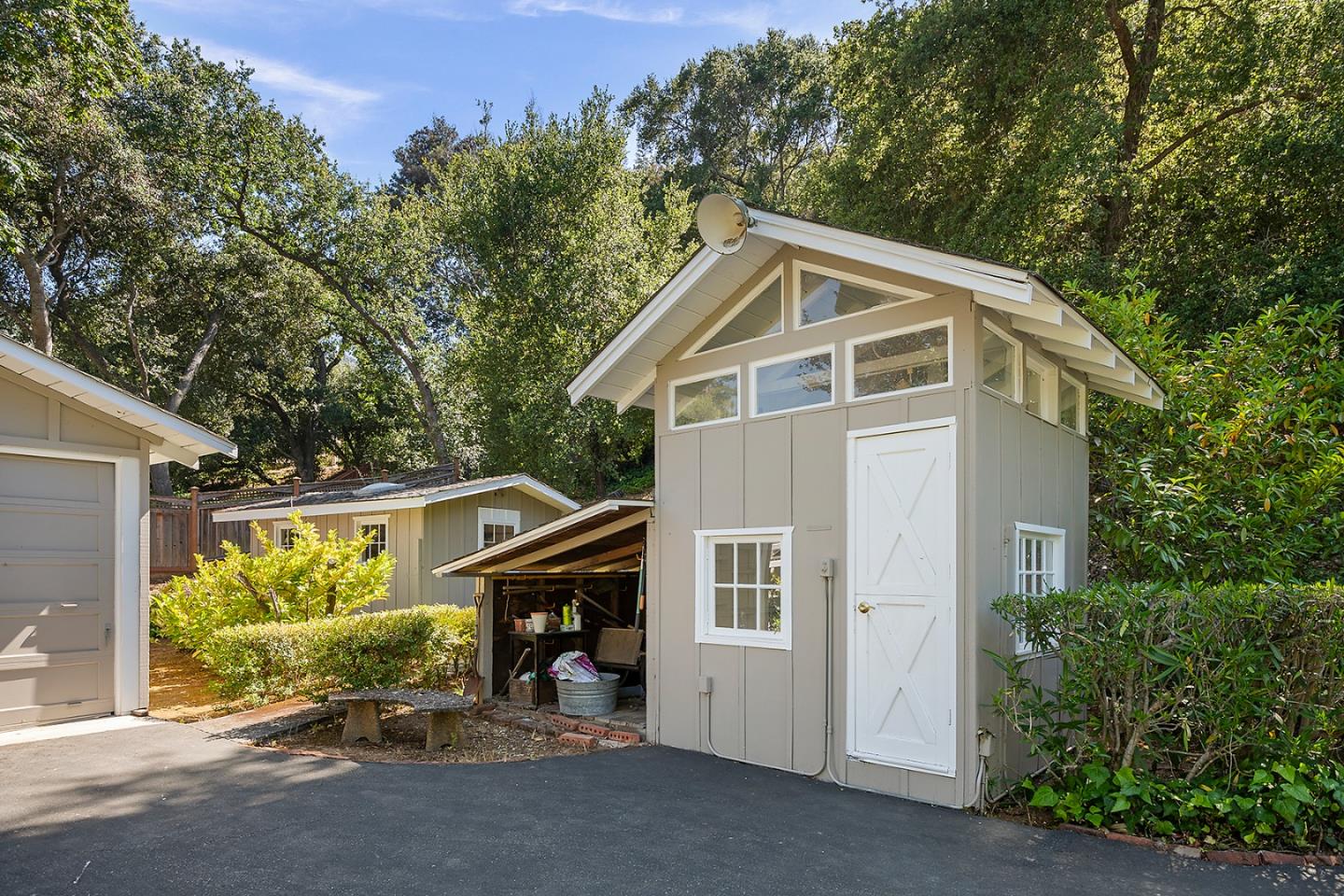 Detail Gallery Image 51 of 61 For 15745 Peach Hill Rd, Saratoga,  CA 95070 - 4 Beds | 3 Baths
