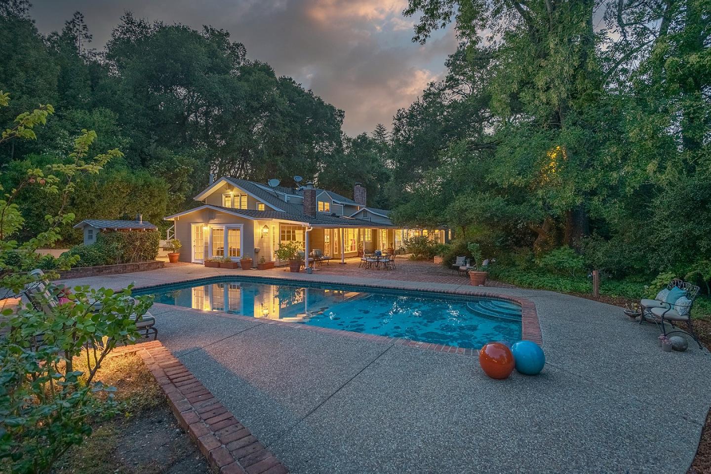 Detail Gallery Image 56 of 61 For 15745 Peach Hill Rd, Saratoga,  CA 95070 - 4 Beds | 3 Baths