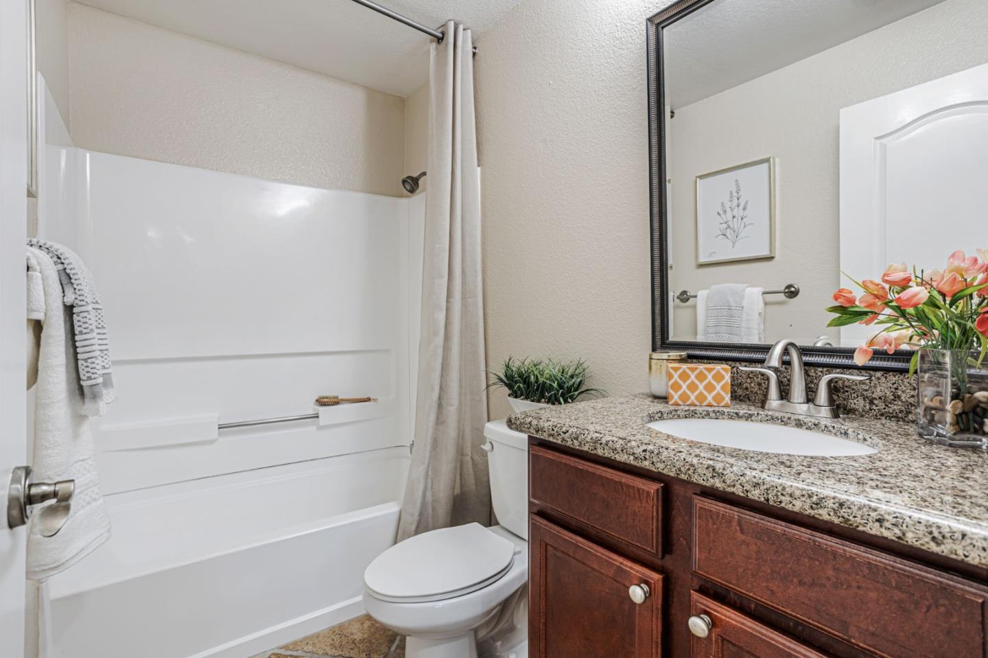 Detail Gallery Image 15 of 32 For 644 Teatree Ct, San Jose,  CA 95128 - 2 Beds | 2 Baths