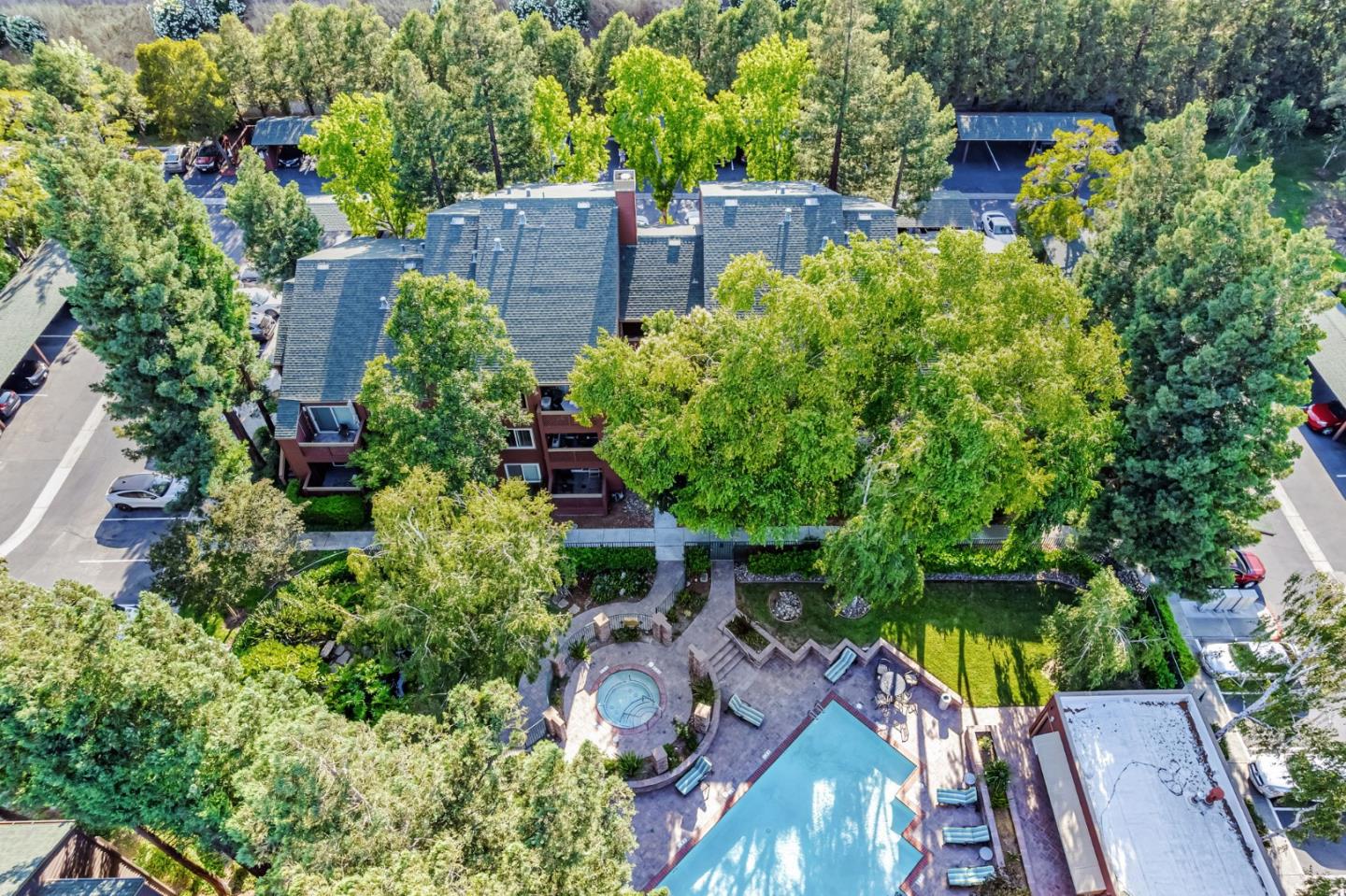 Detail Gallery Image 29 of 32 For 644 Teatree Ct, San Jose,  CA 95128 - 2 Beds | 2 Baths
