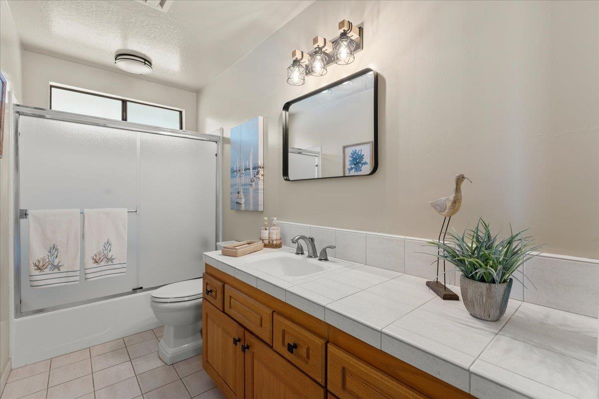 Detail Gallery Image 22 of 45 For 224 Pilkington Ave, Santa Cruz,  CA 95062 - 3 Beds | 3 Baths