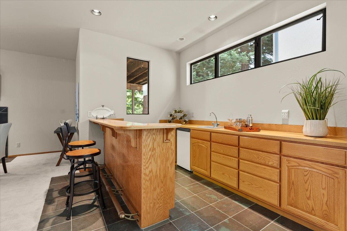 Detail Gallery Image 28 of 45 For 224 Pilkington Ave, Santa Cruz,  CA 95062 - 3 Beds | 3 Baths