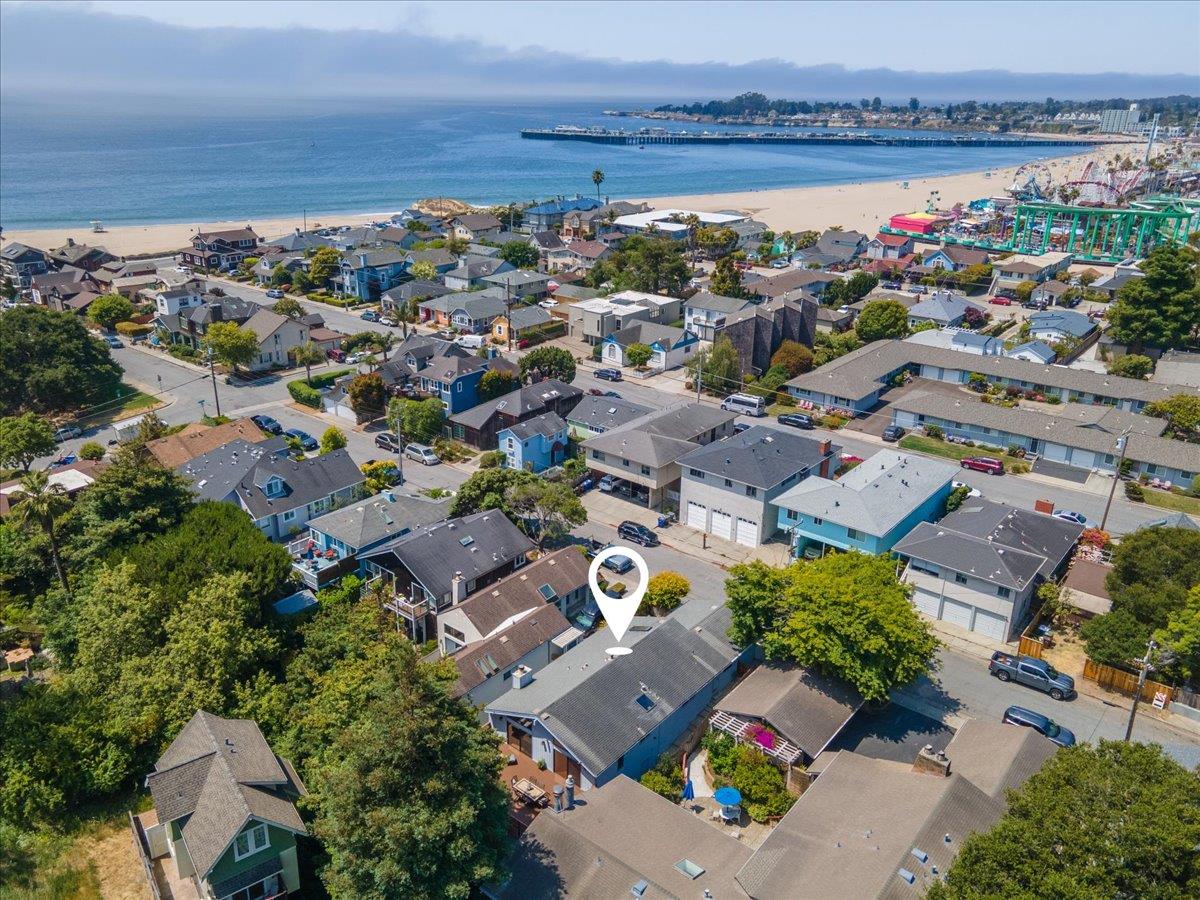 Detail Gallery Image 39 of 45 For 224 Pilkington Ave, Santa Cruz,  CA 95062 - 3 Beds | 3 Baths