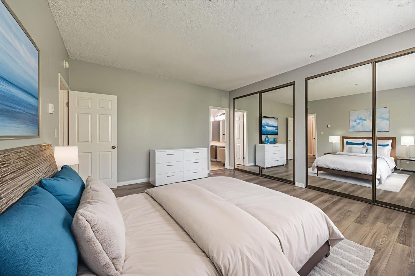 Detail Gallery Image 15 of 32 For 320 Elm St #111,  San Mateo,  CA 94401 - 3 Beds | 2 Baths