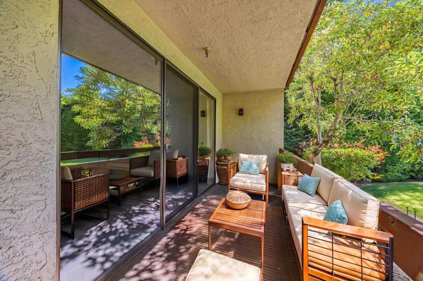 Detail Gallery Image 23 of 32 For 320 Elm St #111,  San Mateo,  CA 94401 - 3 Beds | 2 Baths