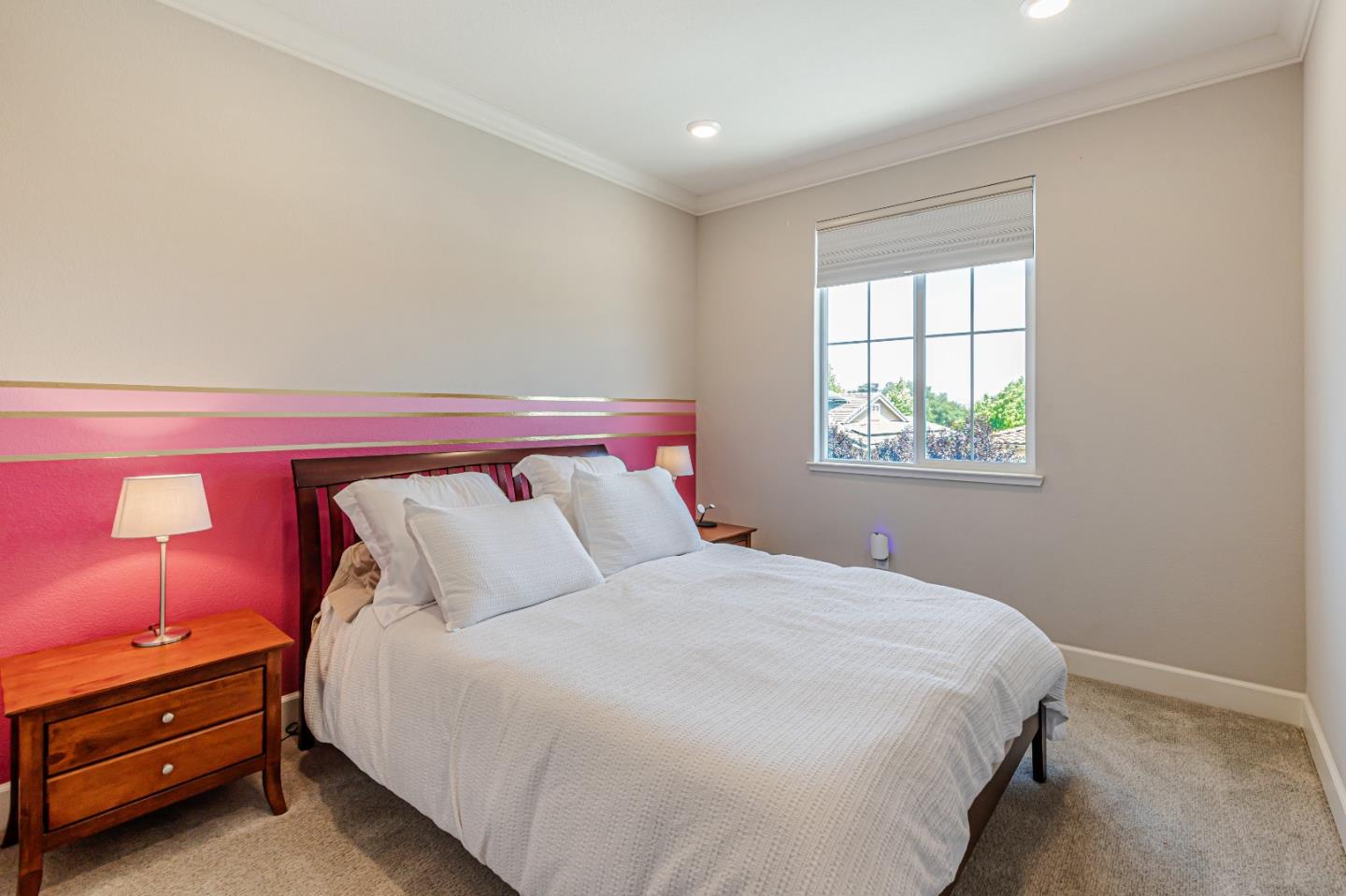 Detail Gallery Image 13 of 34 For 31 Dill Ln, Morgan Hill,  CA 95037 - 3 Beds | 2/1 Baths