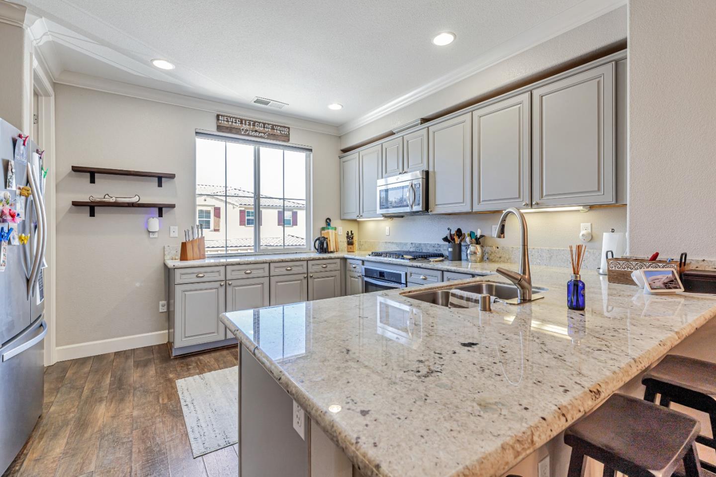 Detail Gallery Image 34 of 34 For 31 Dill Ln, Morgan Hill,  CA 95037 - 3 Beds | 2/1 Baths