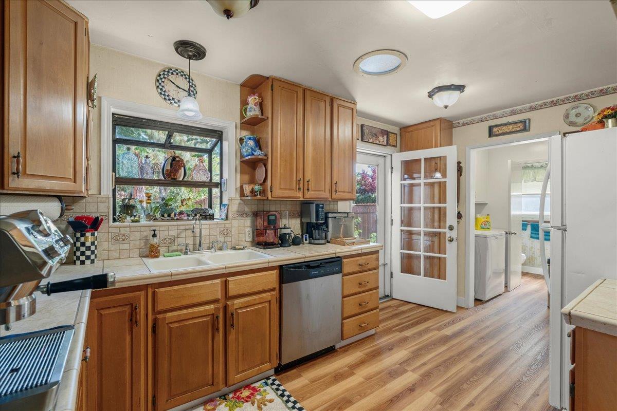 Detail Gallery Image 10 of 15 For 1829 Cabana Dr, San Jose,  CA 95125 - 3 Beds | 1/1 Baths