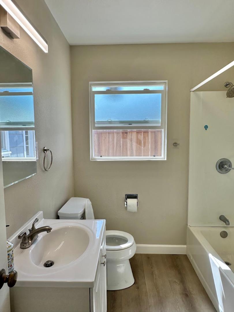 Detail Gallery Image 16 of 23 For 364 Sequoia St, Salinas,  CA 93906 - 3 Beds | 1/1 Baths
