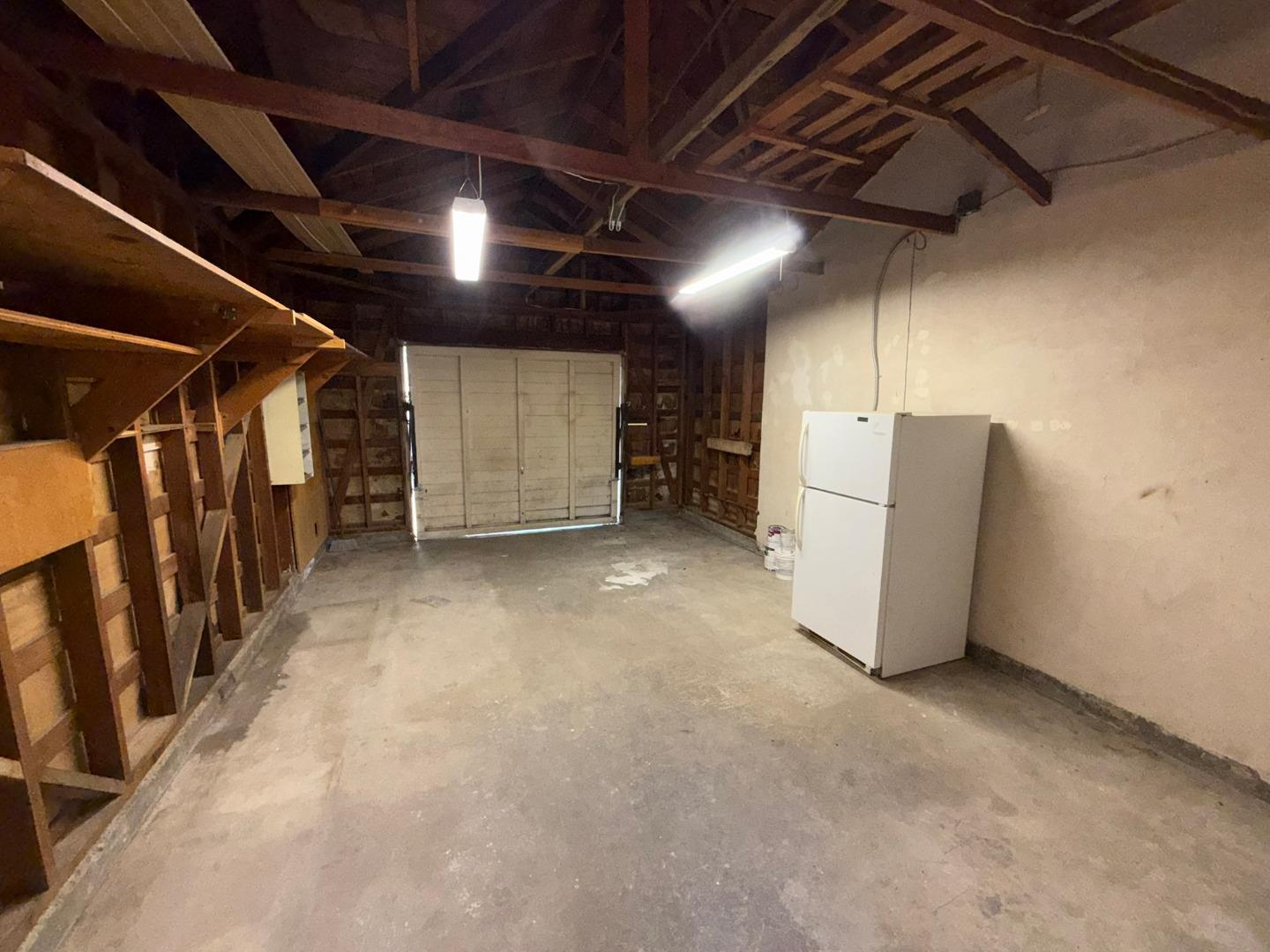 Detail Gallery Image 18 of 23 For 364 Sequoia St, Salinas,  CA 93906 - 3 Beds | 1/1 Baths