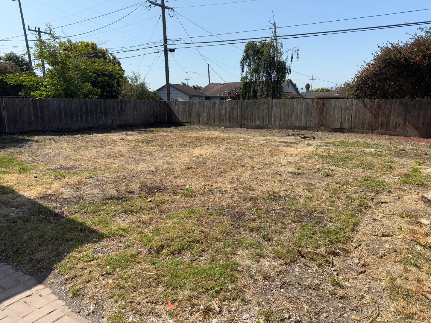 Detail Gallery Image 19 of 23 For 364 Sequoia St, Salinas,  CA 93906 - 3 Beds | 1/1 Baths