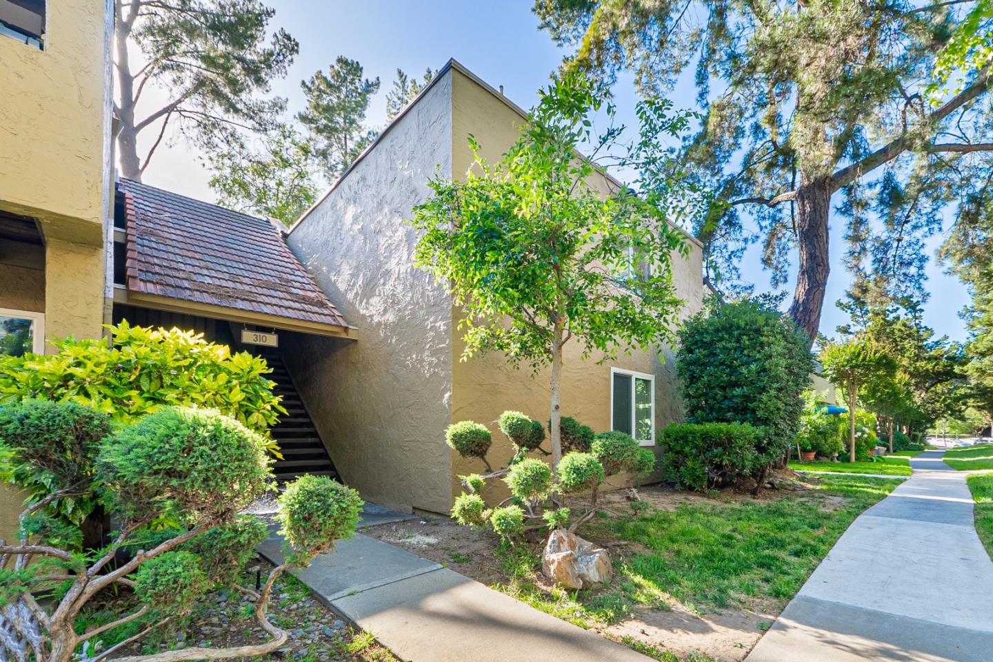 Detail Gallery Image 36 of 44 For 310 Tradewinds Dr #8,  San Jose,  CA 95123 - 3 Beds | 2 Baths