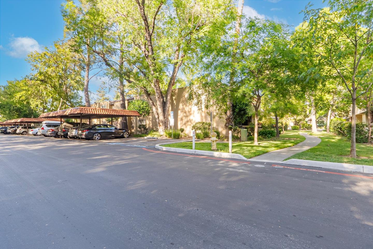 Detail Gallery Image 37 of 44 For 310 Tradewinds Dr #8,  San Jose,  CA 95123 - 3 Beds | 2 Baths