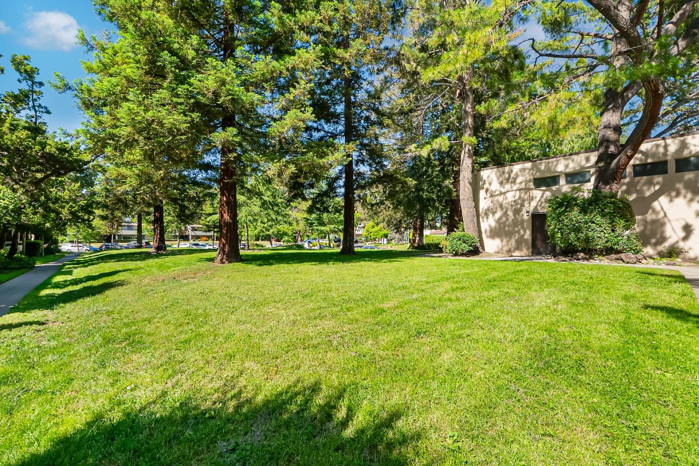 Detail Gallery Image 42 of 44 For 310 Tradewinds Dr #8,  San Jose,  CA 95123 - 3 Beds | 2 Baths