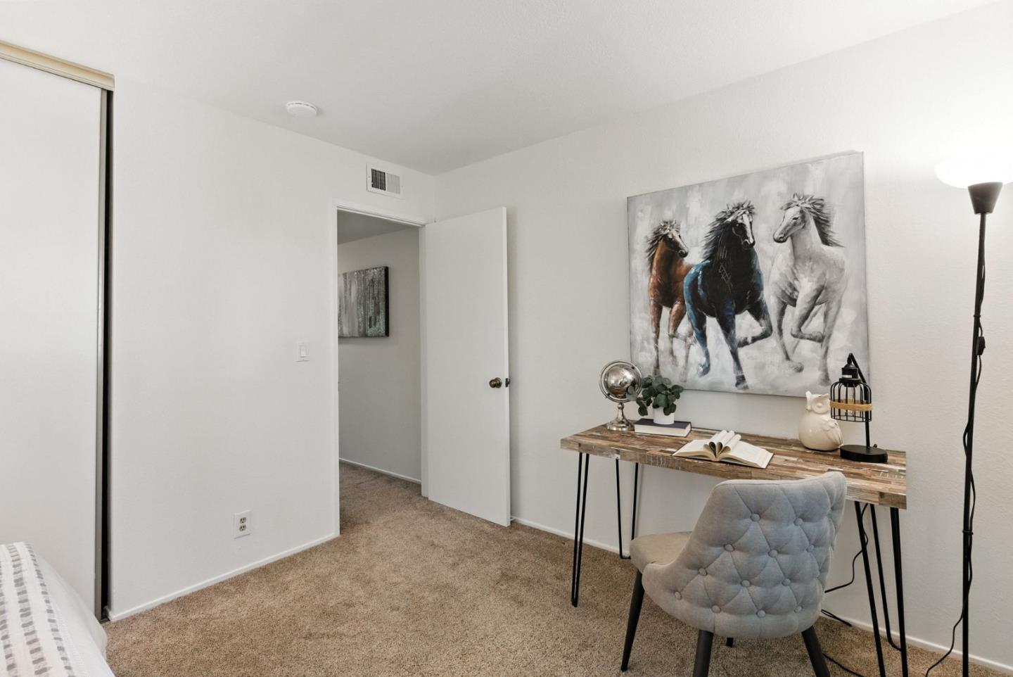 Detail Gallery Image 16 of 33 For 1001 E Evelyn Ter #110,  Sunnyvale,  CA 94086 - 2 Beds | 1 Baths