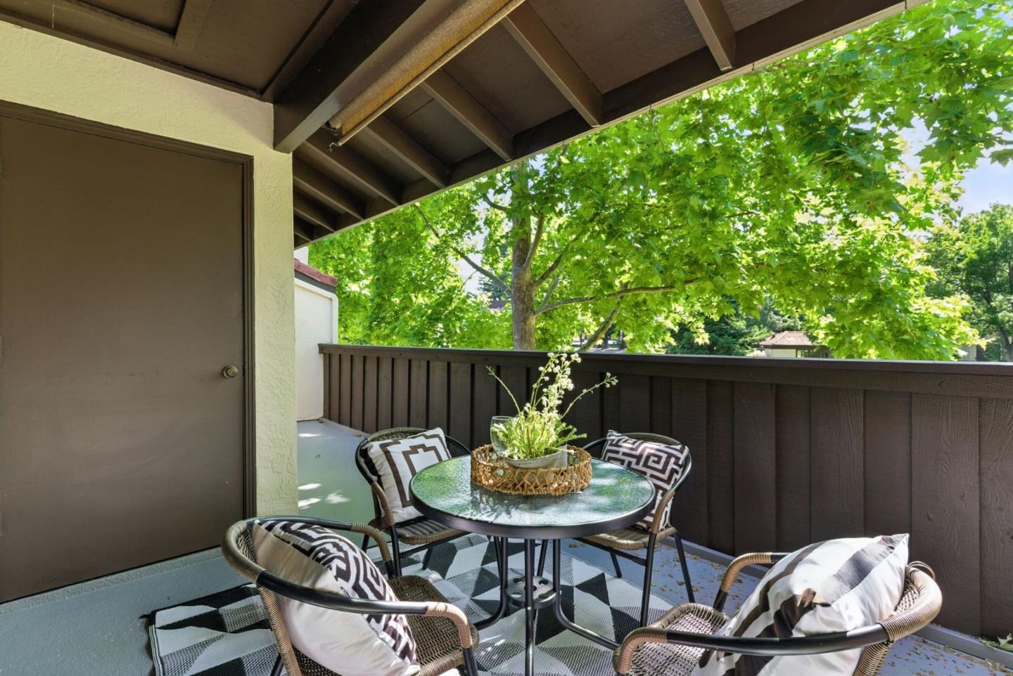 Detail Gallery Image 17 of 33 For 1001 E Evelyn Ter #110,  Sunnyvale,  CA 94086 - 2 Beds | 1 Baths
