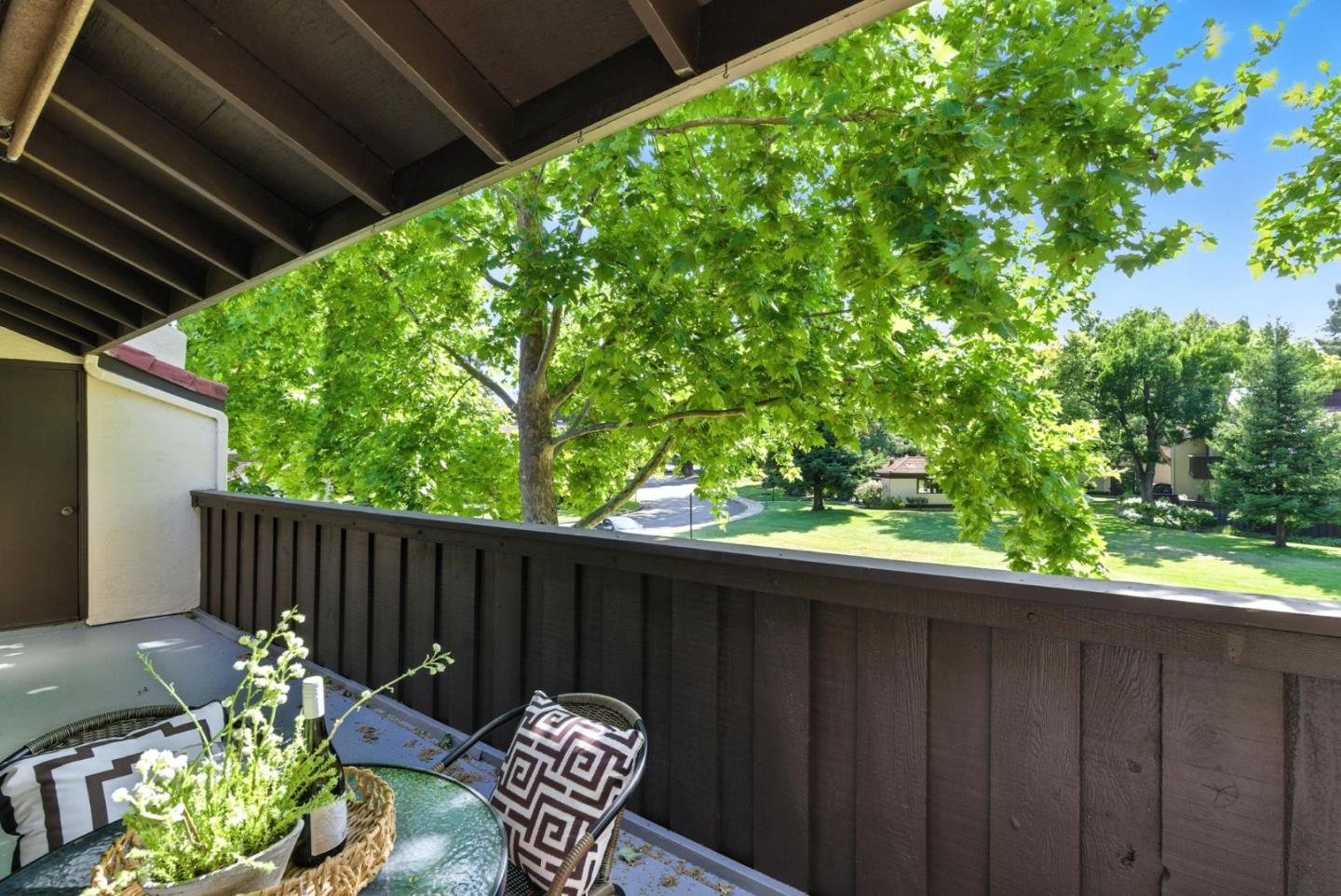 Detail Gallery Image 20 of 33 For 1001 E Evelyn Ter #110,  Sunnyvale,  CA 94086 - 2 Beds | 1 Baths