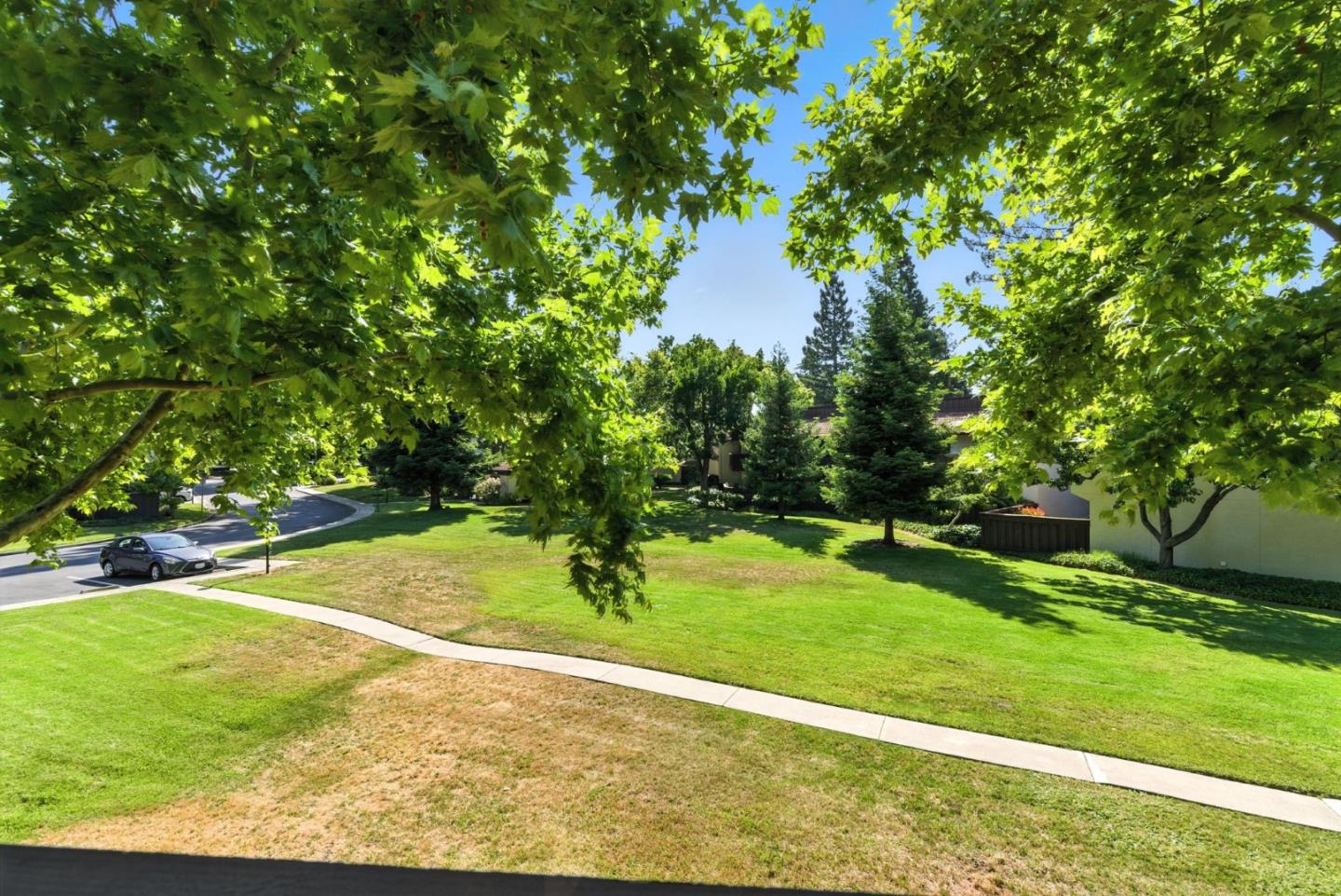 Detail Gallery Image 21 of 33 For 1001 E Evelyn Ter #110,  Sunnyvale,  CA 94086 - 2 Beds | 1 Baths