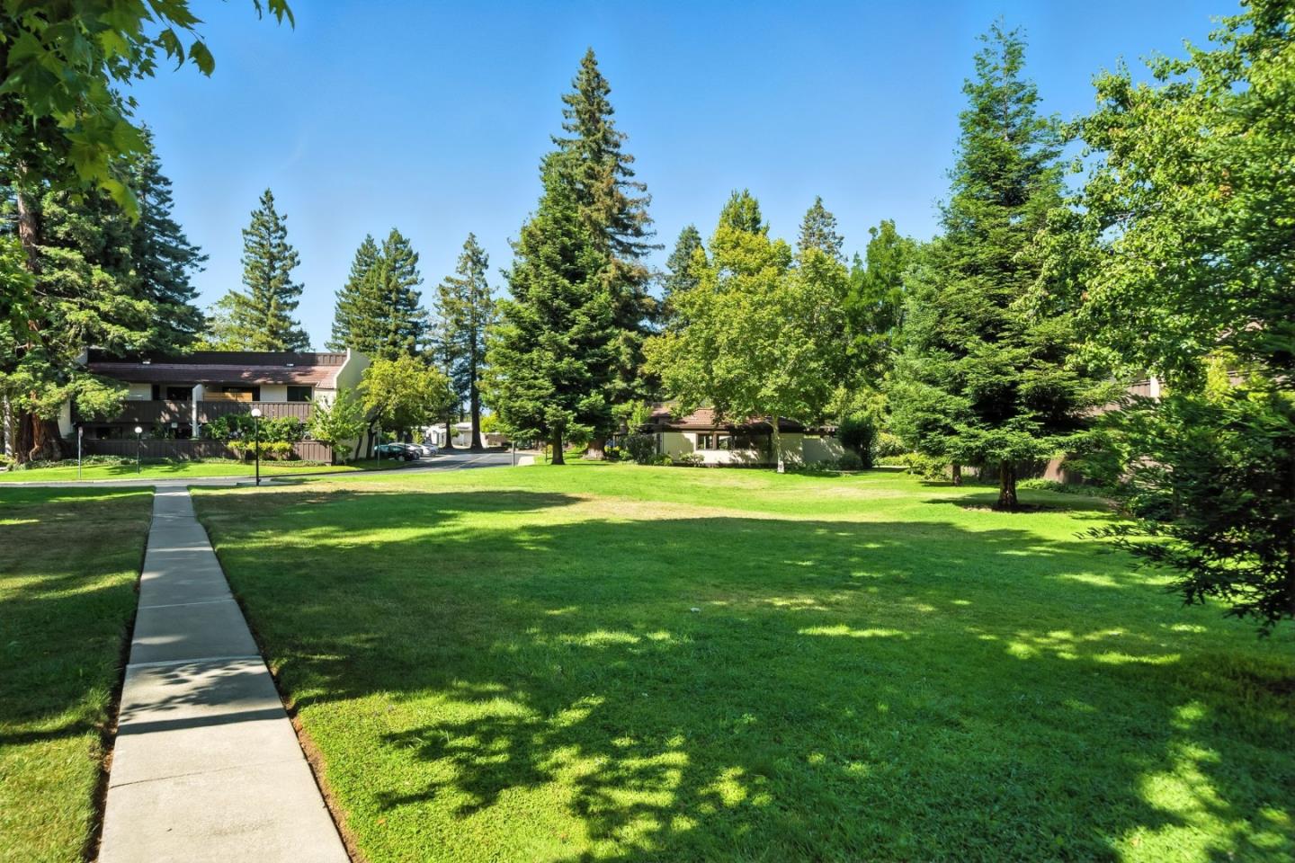 Detail Gallery Image 31 of 33 For 1001 E Evelyn Ter #110,  Sunnyvale,  CA 94086 - 2 Beds | 1 Baths